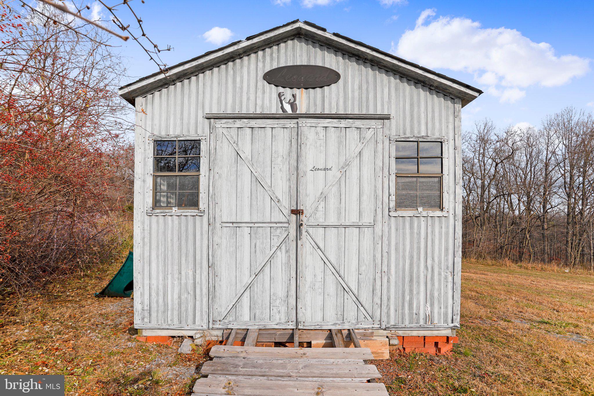 CRESCENT ORCHARDS - Residential