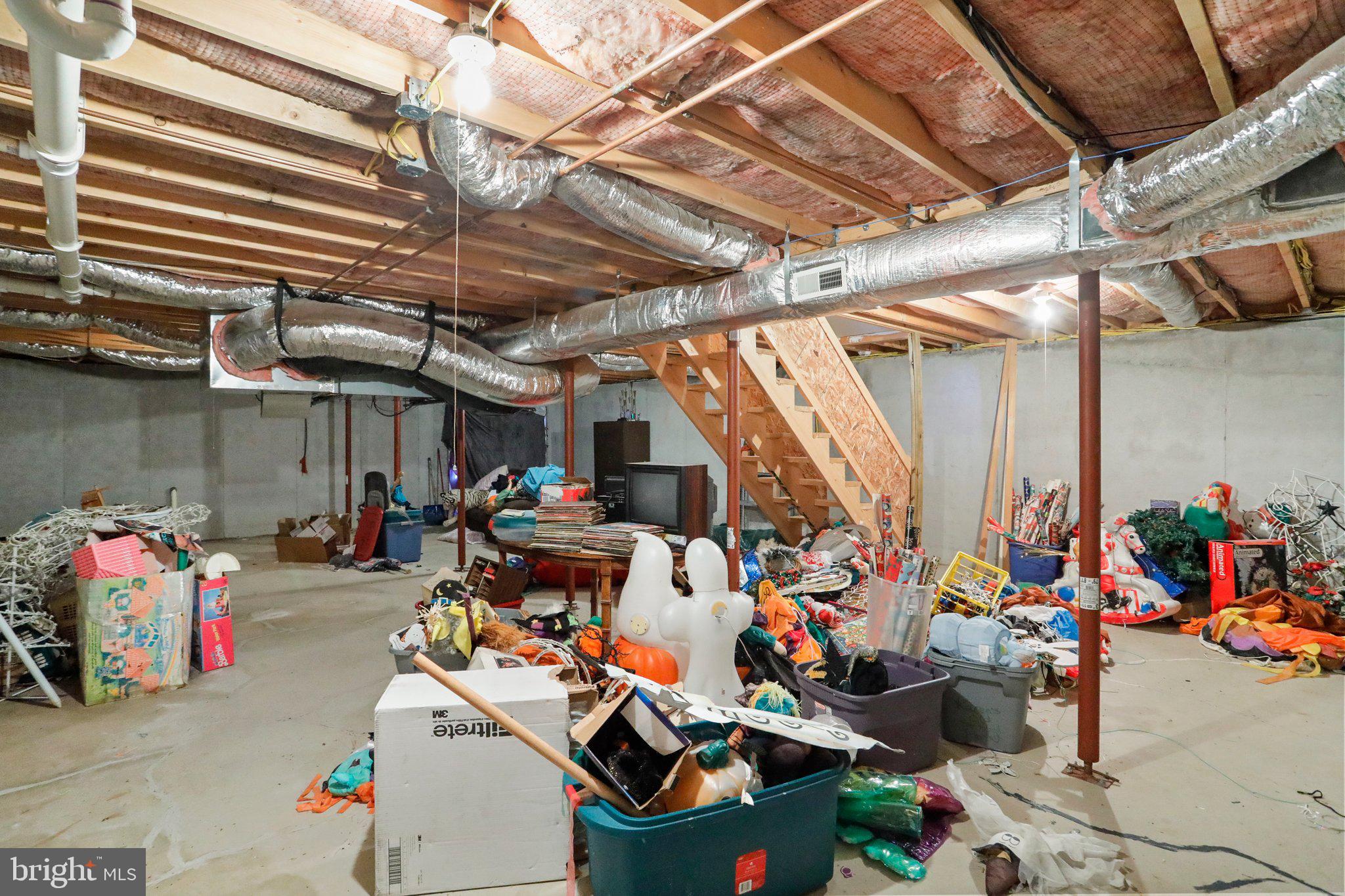 CRESCENT ORCHARDS - Residential