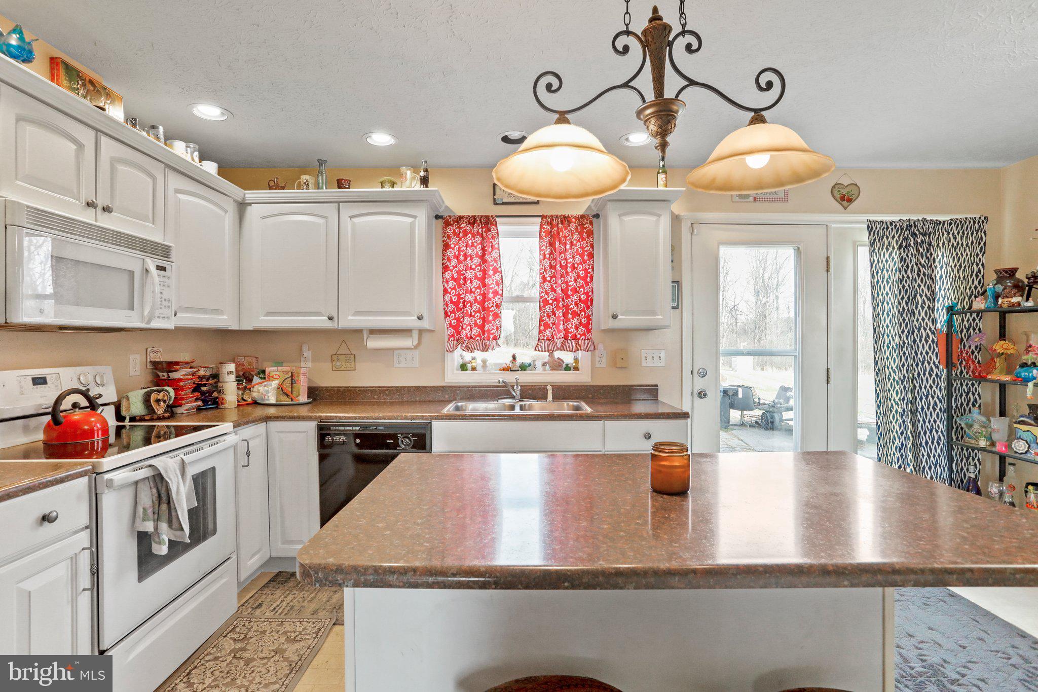 CRESCENT ORCHARDS - Residential