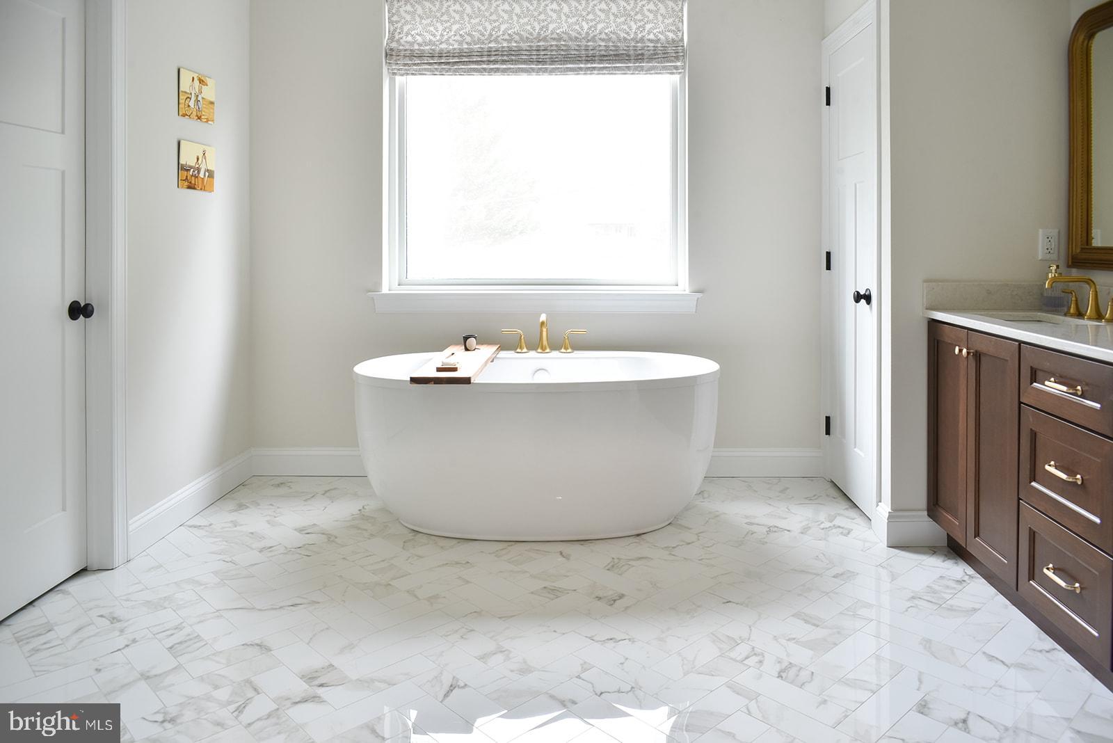 HESS MILL RUN - Residential