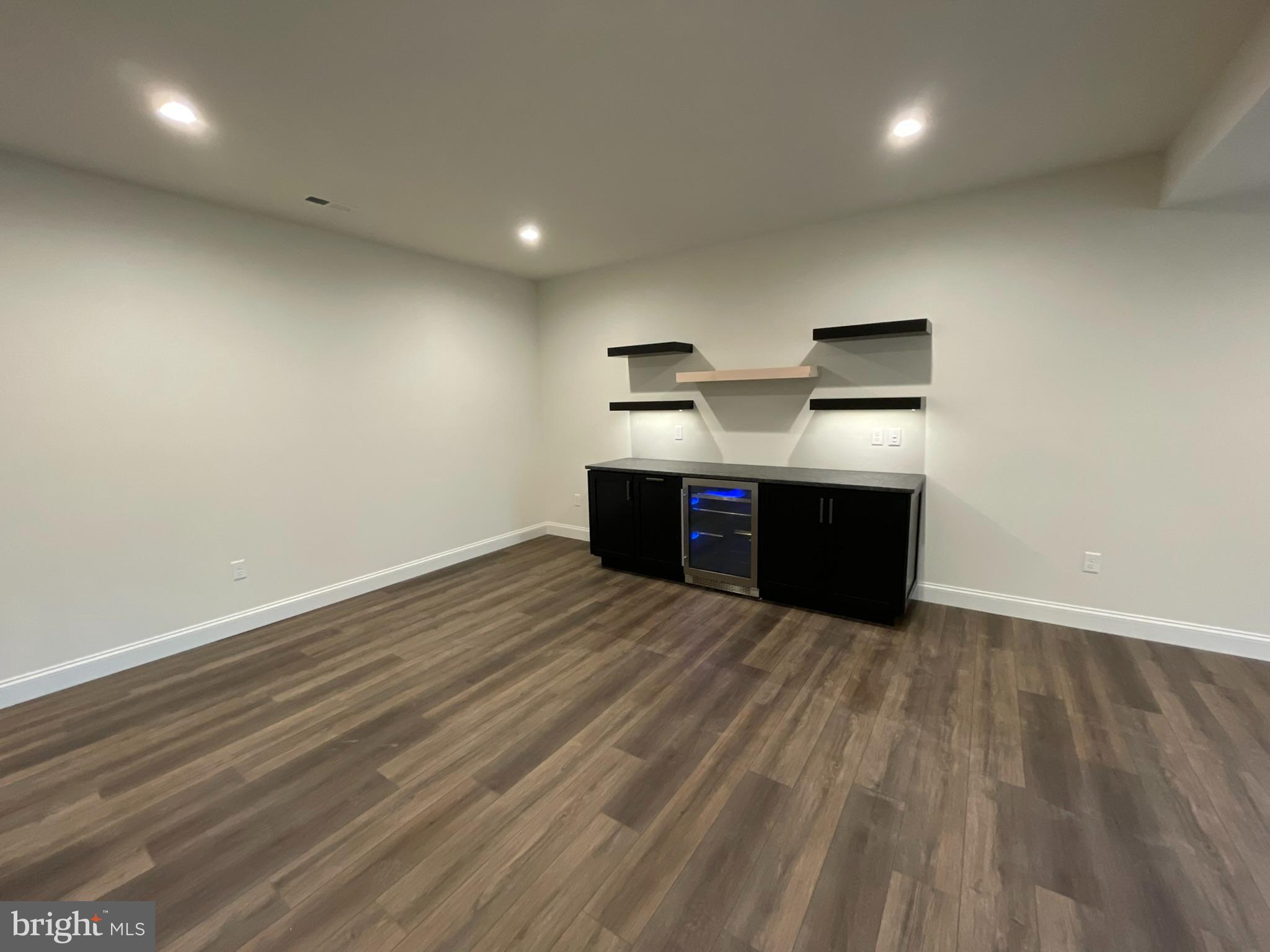 HESS MILL RUN - Residential