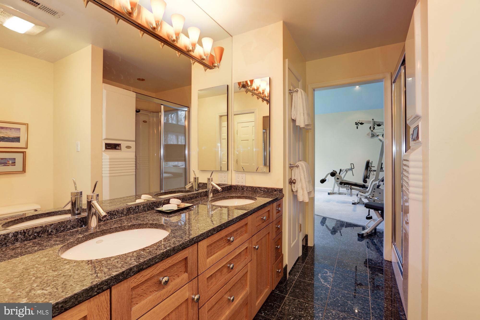 HERITAGE FARM - Farm