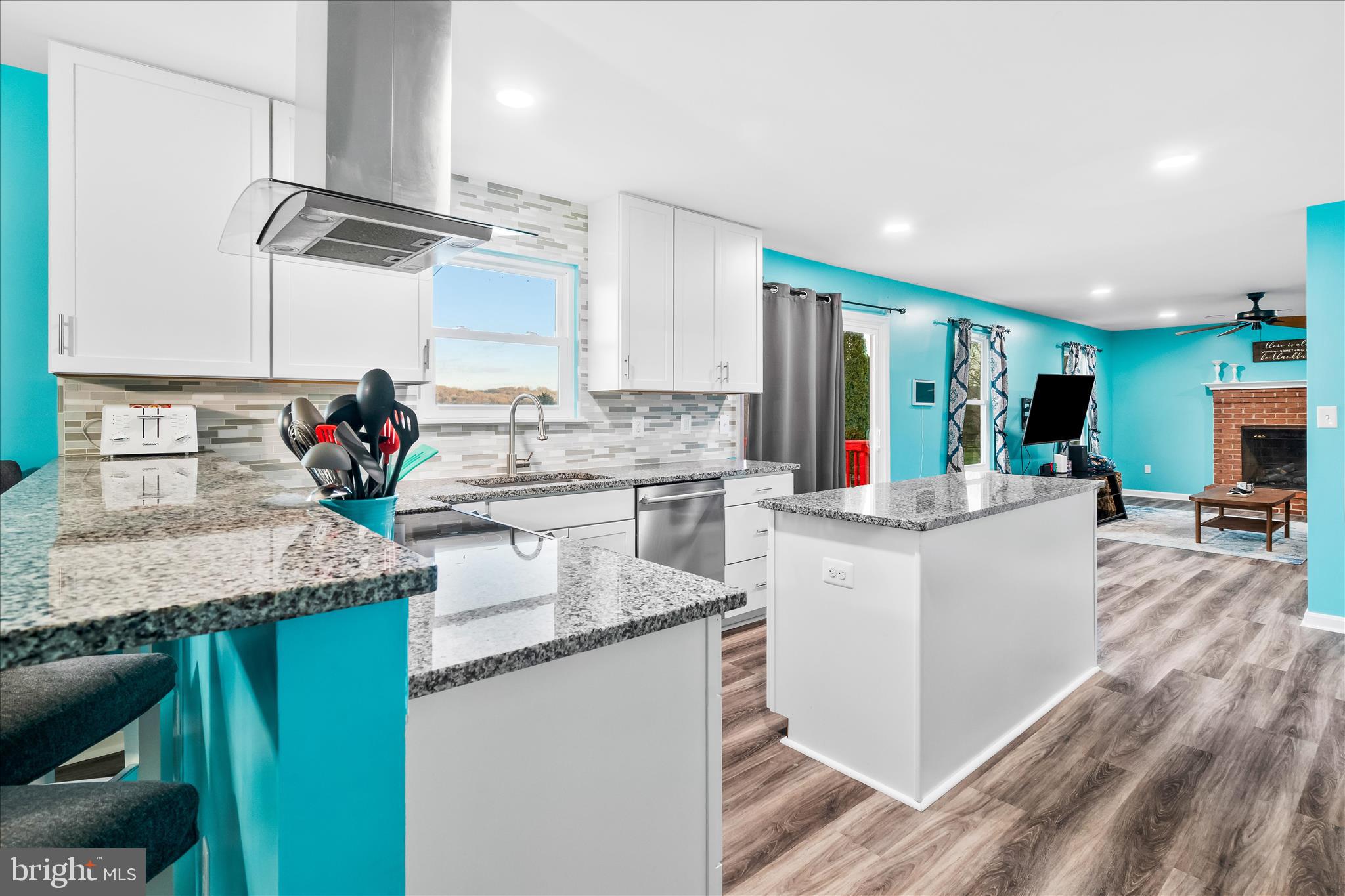 BUCKINGHAM HILLS - Residential