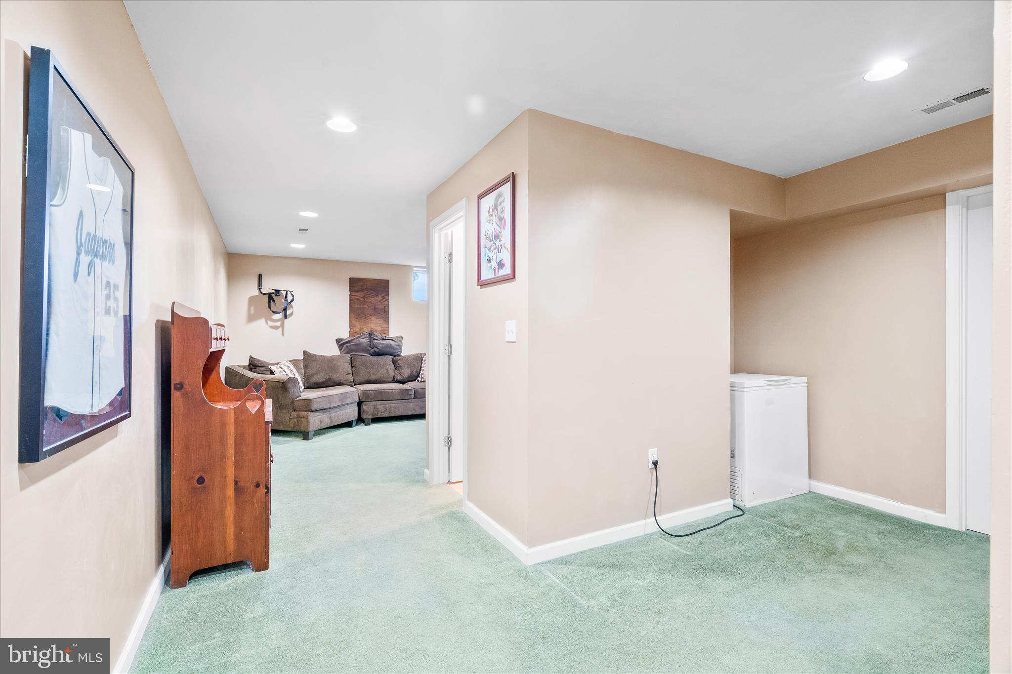 BUCKINGHAM HILLS - Residential