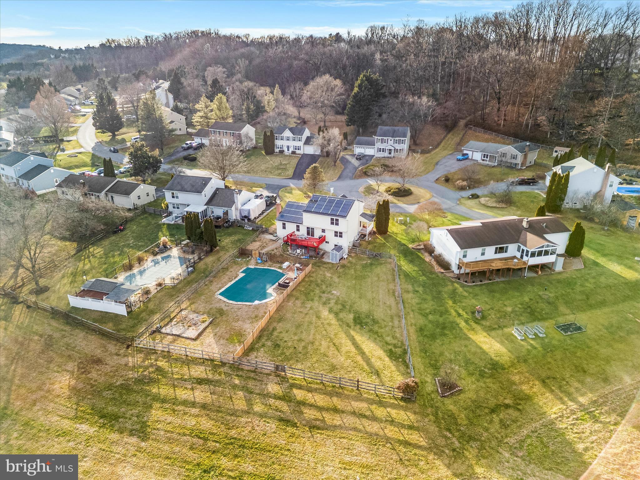 BUCKINGHAM HILLS - Residential