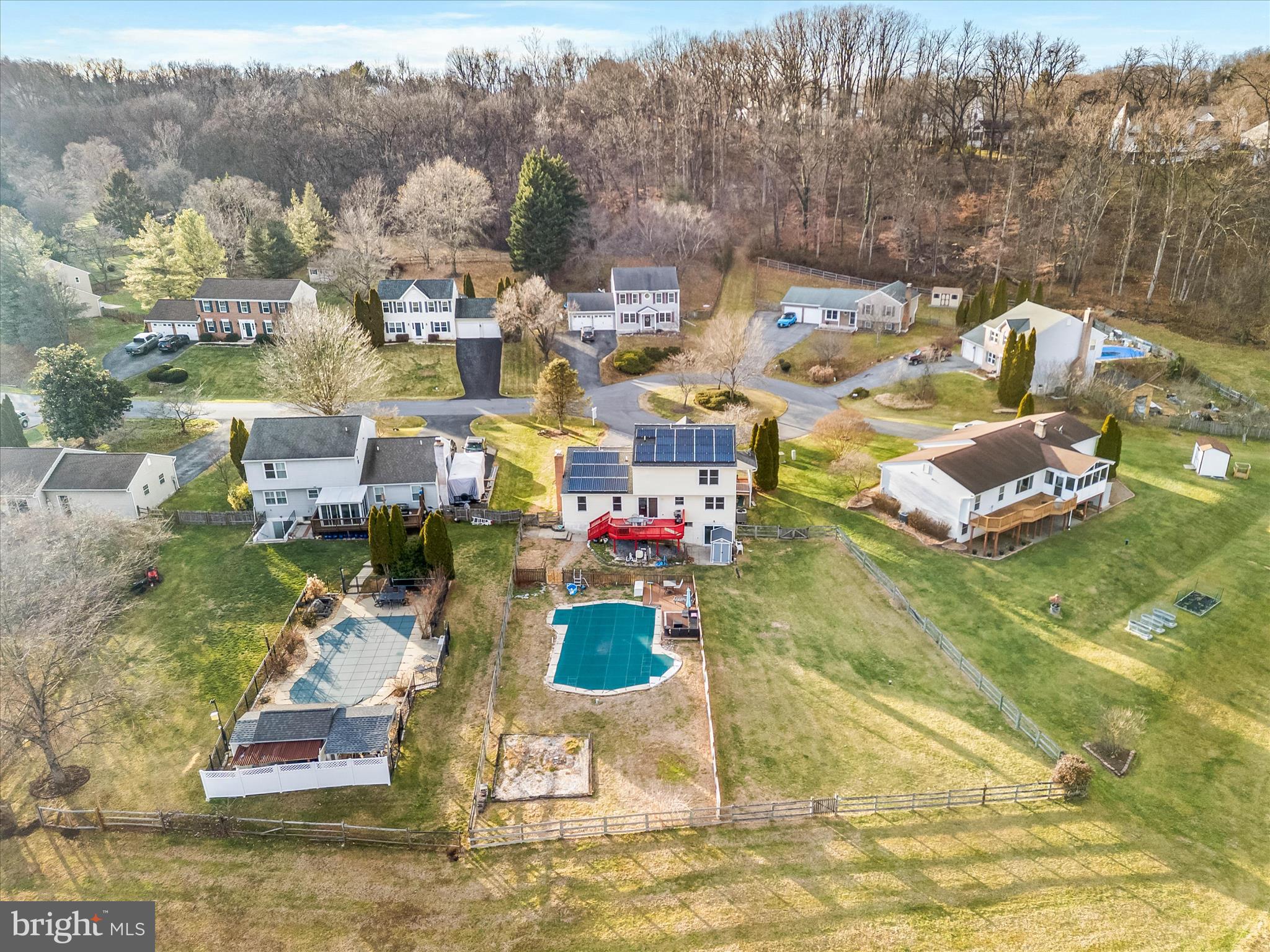 BUCKINGHAM HILLS - Residential