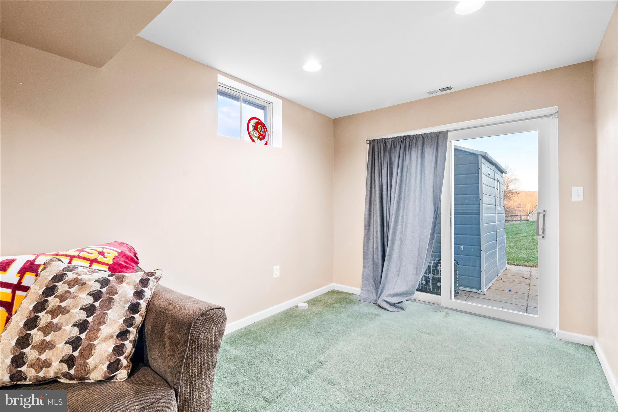 BUCKINGHAM HILLS - Residential