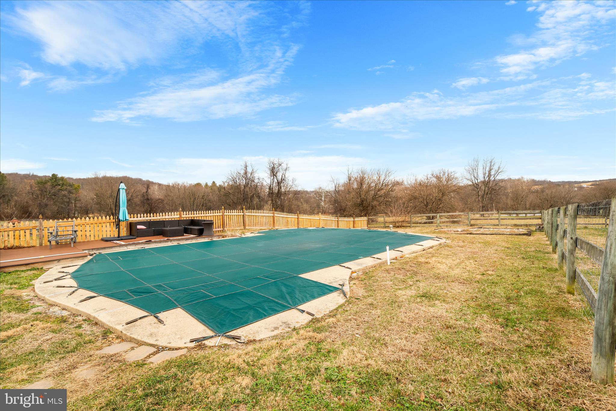 BUCKINGHAM HILLS - Residential