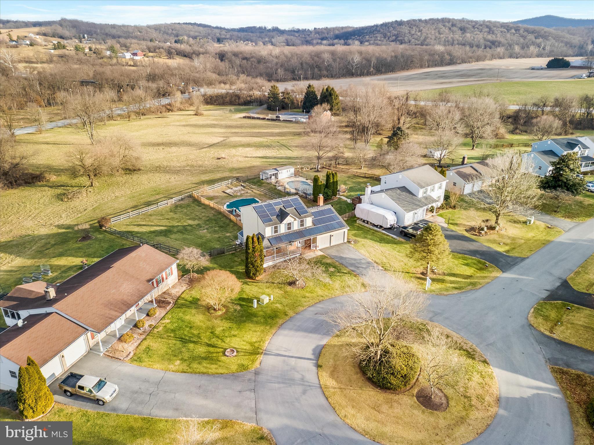 BUCKINGHAM HILLS - Residential