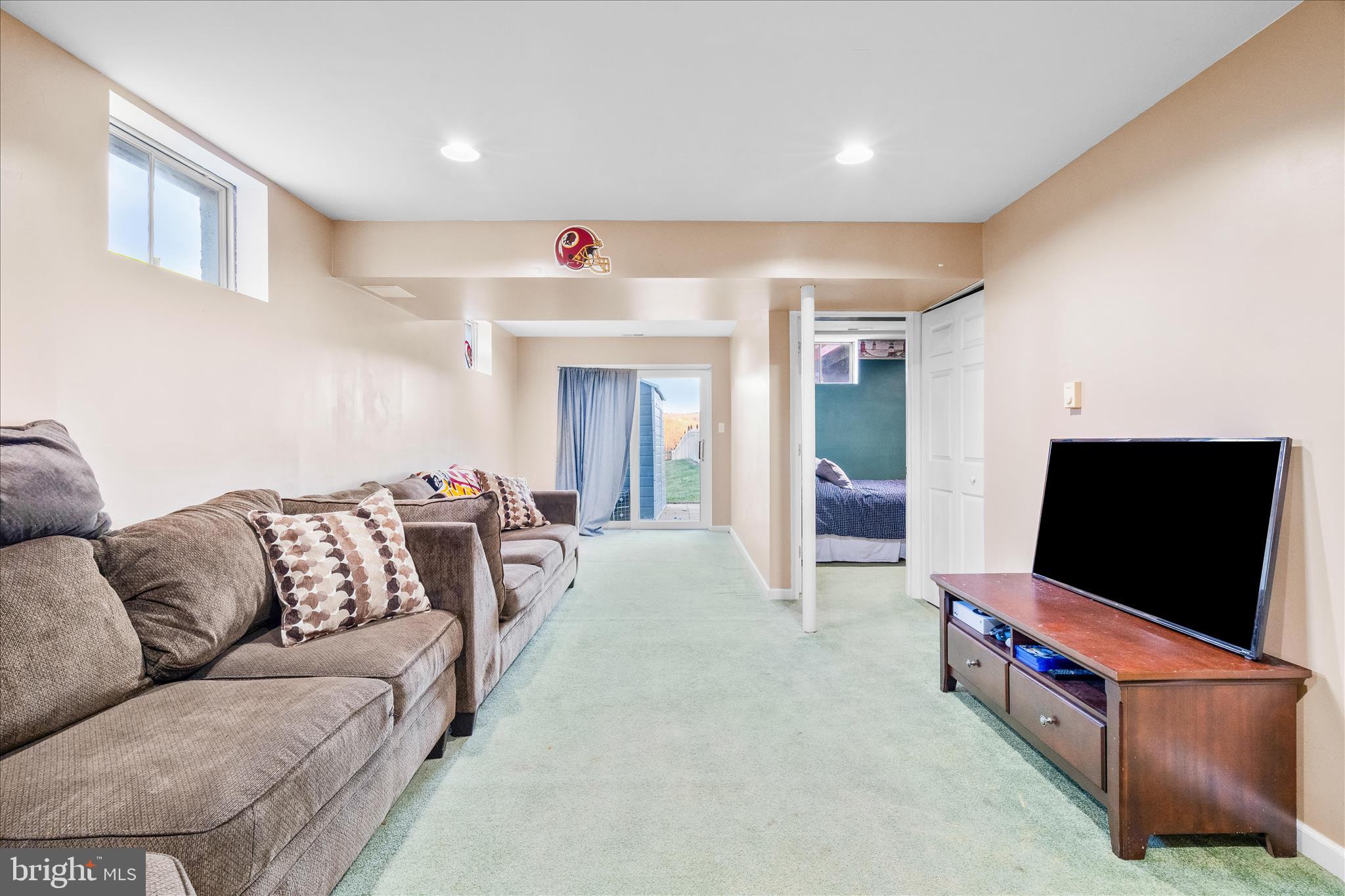 BUCKINGHAM HILLS - Residential