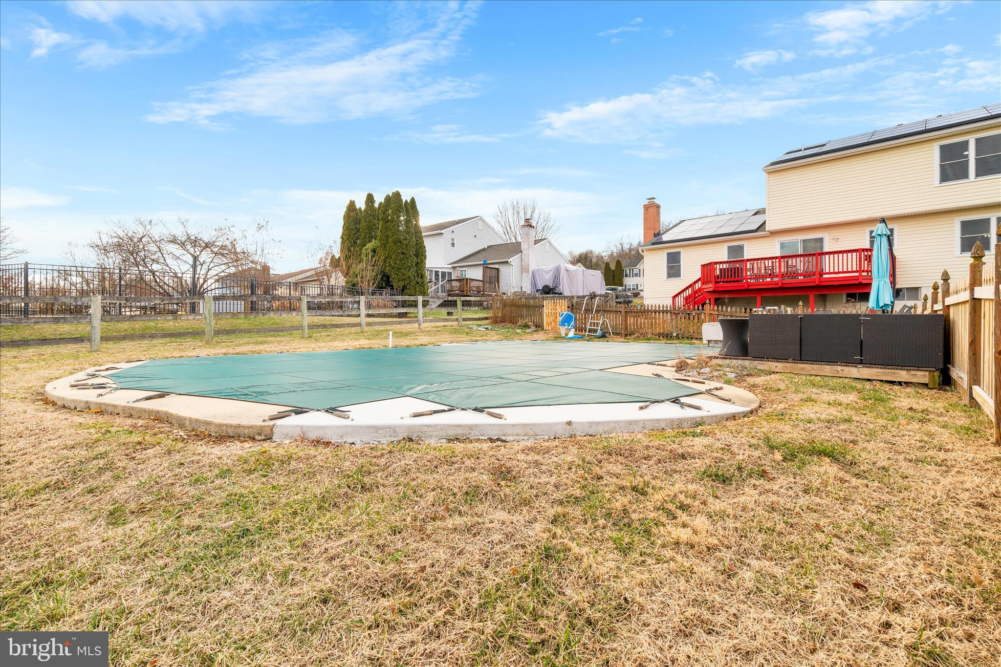 BUCKINGHAM HILLS - Residential