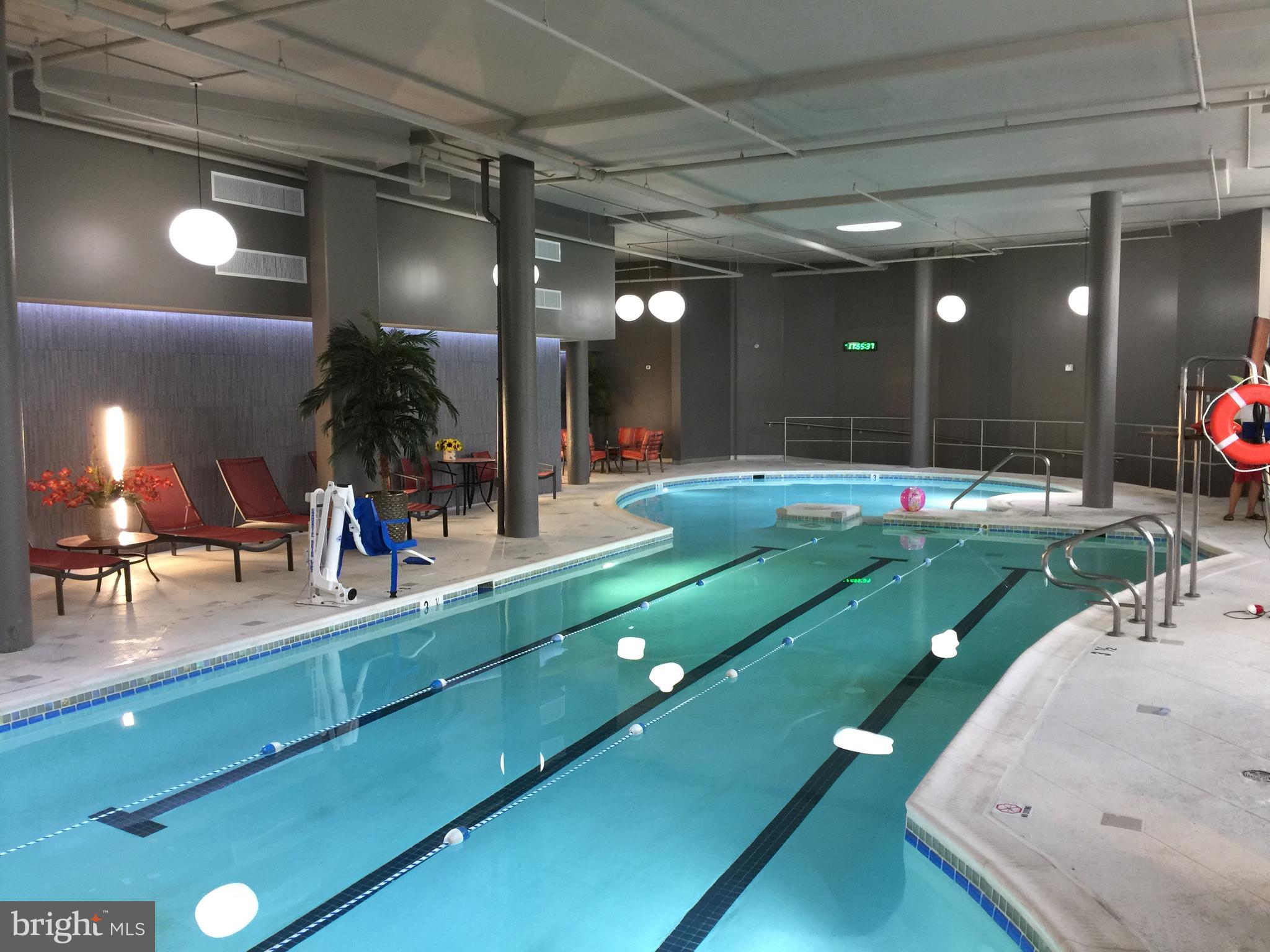 ROTONDA - Residential Lease