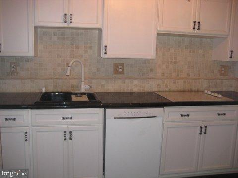 ROTONDA - Residential Lease