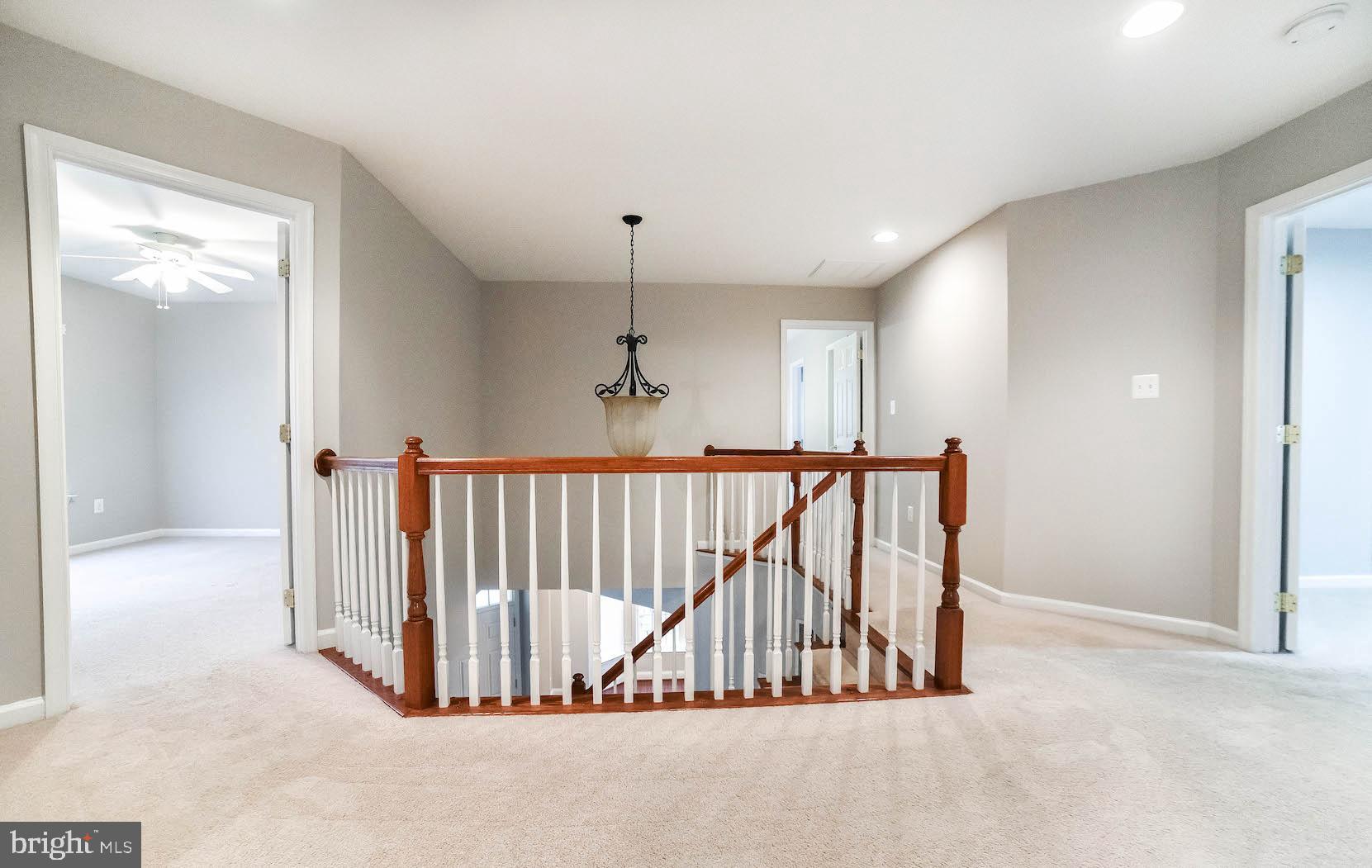 DAHLIA PARK OF WILDEWOOD - Residential