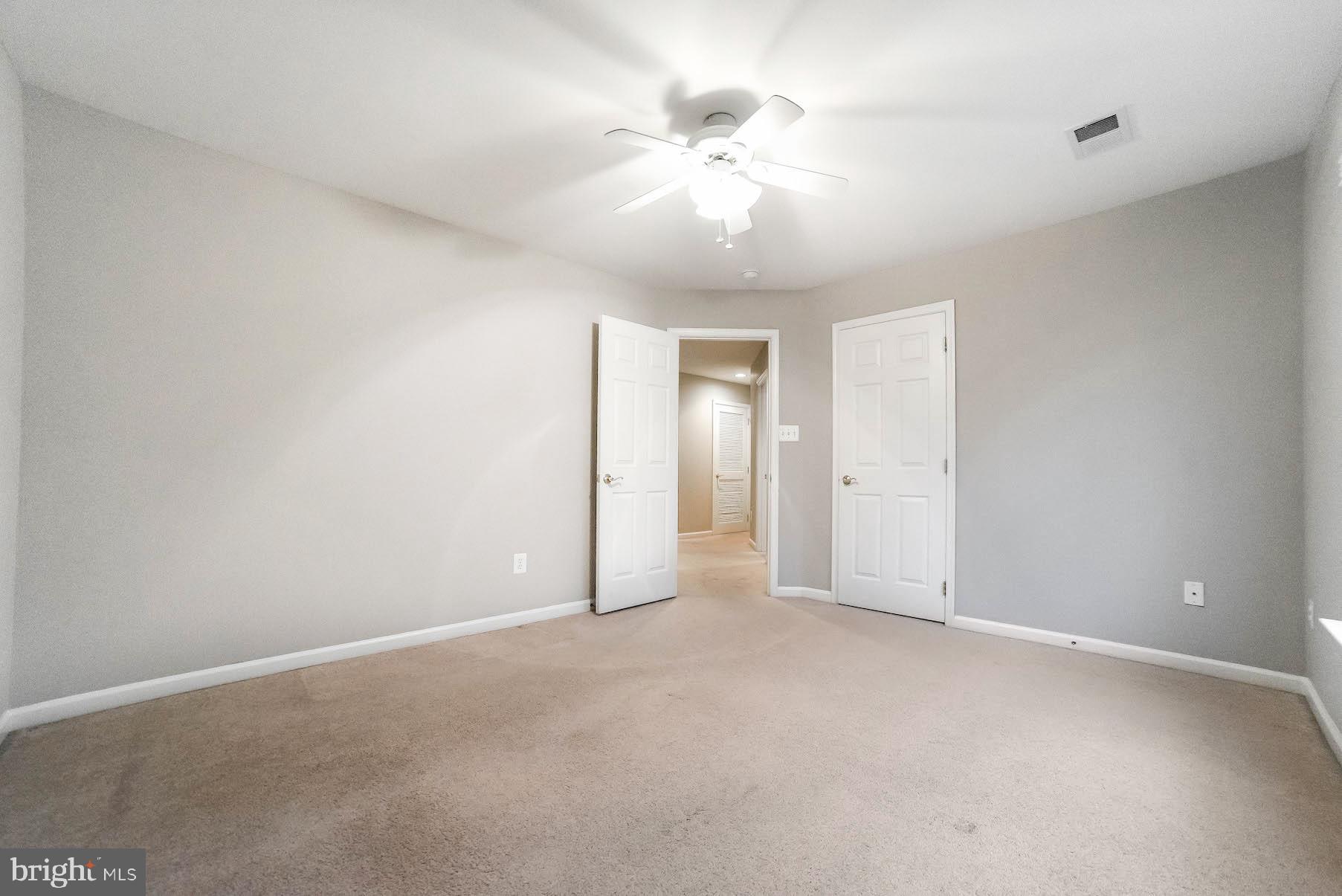 DAHLIA PARK OF WILDEWOOD - Residential