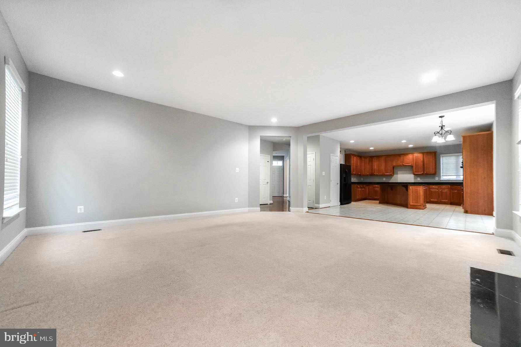 DAHLIA PARK OF WILDEWOOD - Residential