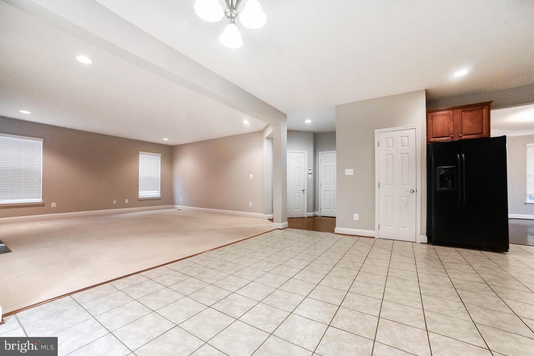 DAHLIA PARK OF WILDEWOOD - Residential