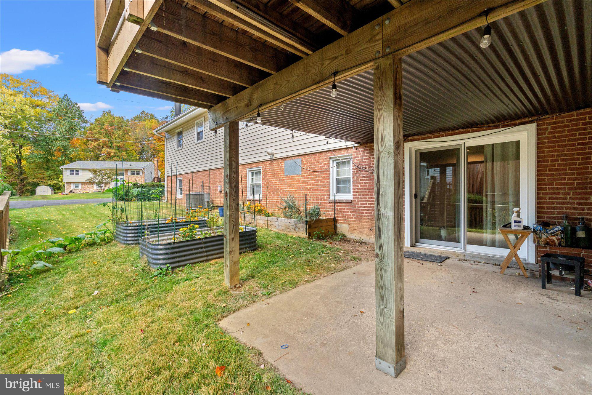 RIDGE VIEW ESTATES - Residential