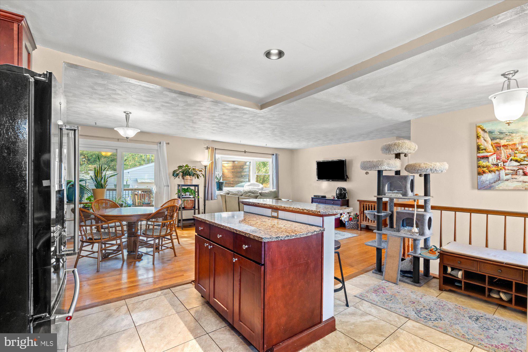 RIDGE VIEW ESTATES - Residential