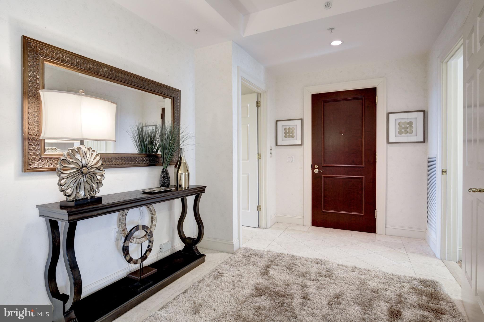 SOMERSET HOUSE CONDOS - Residential