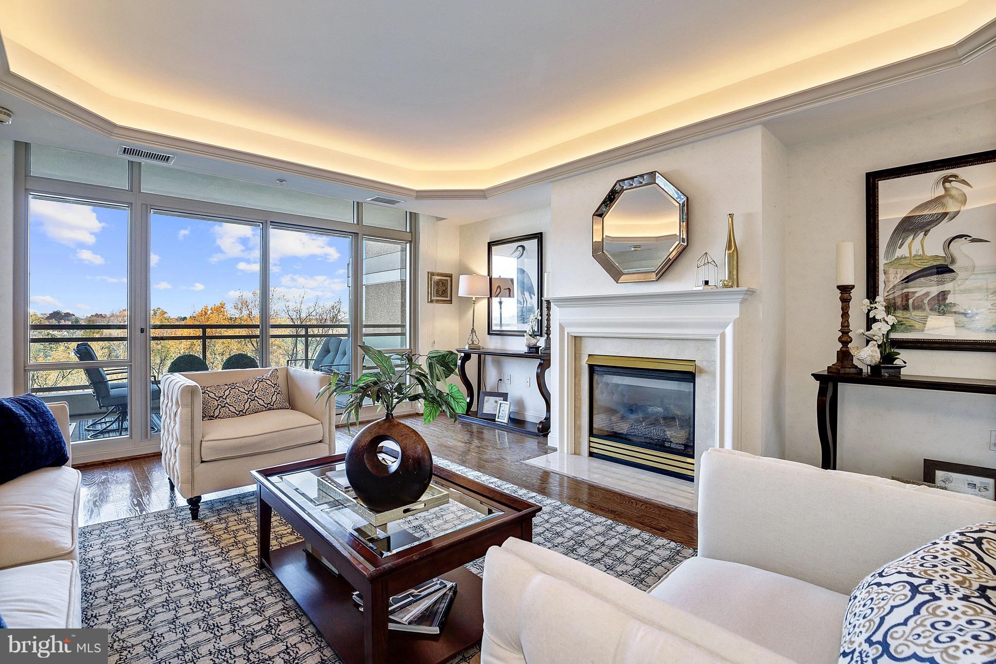 SOMERSET HOUSE CONDOS - Residential