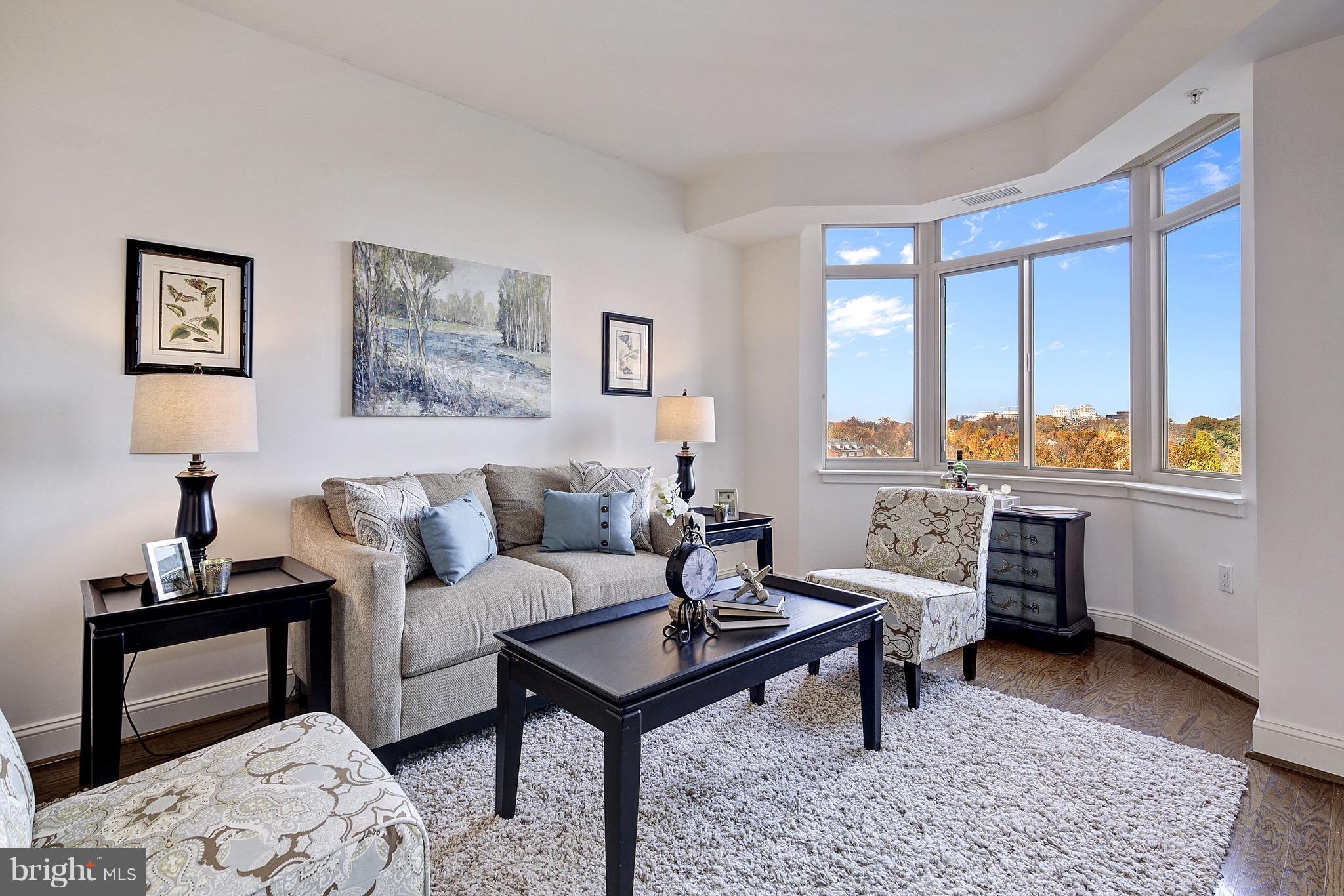 SOMERSET HOUSE CONDOS - Residential