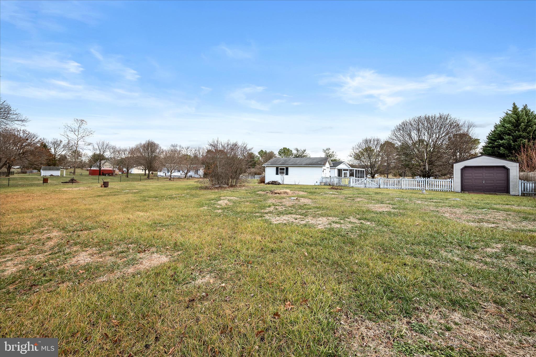 WINDY KNOLL - Residential