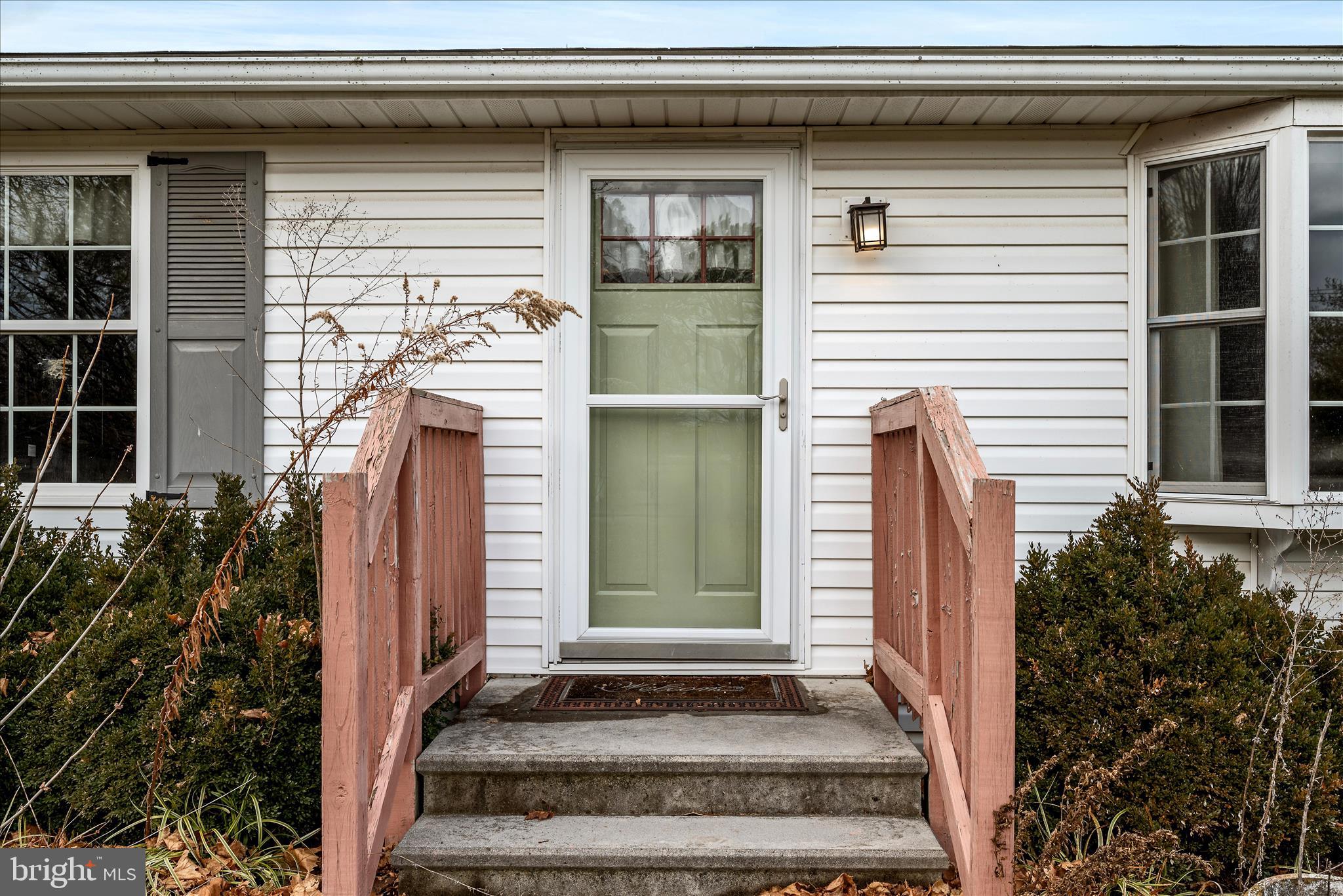 WINDY KNOLL - Residential