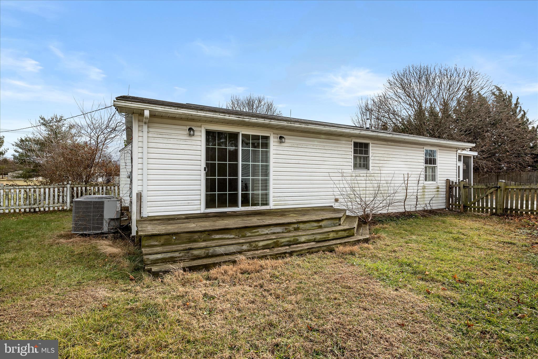 WINDY KNOLL - Residential