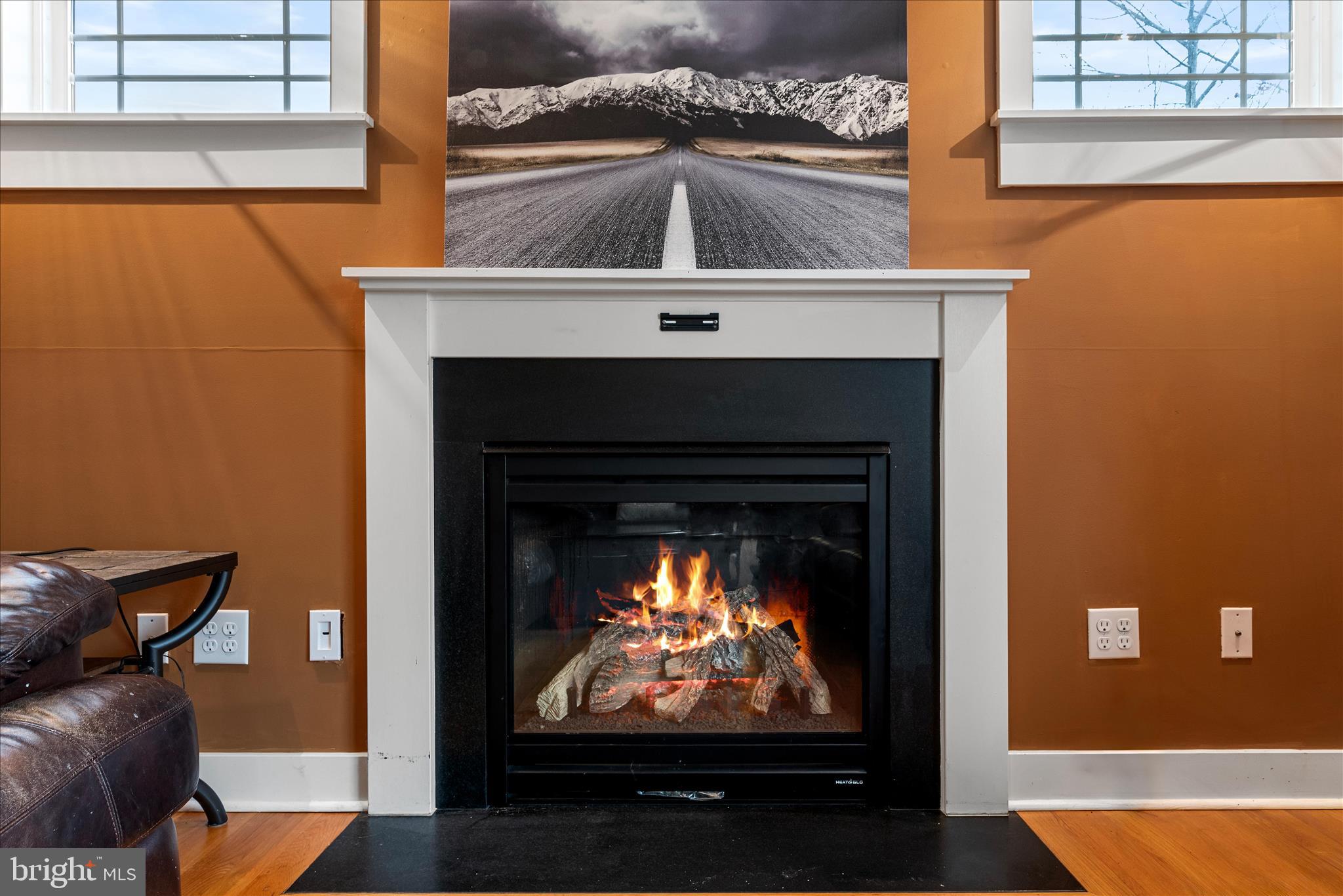 WINDY KNOLL - Residential