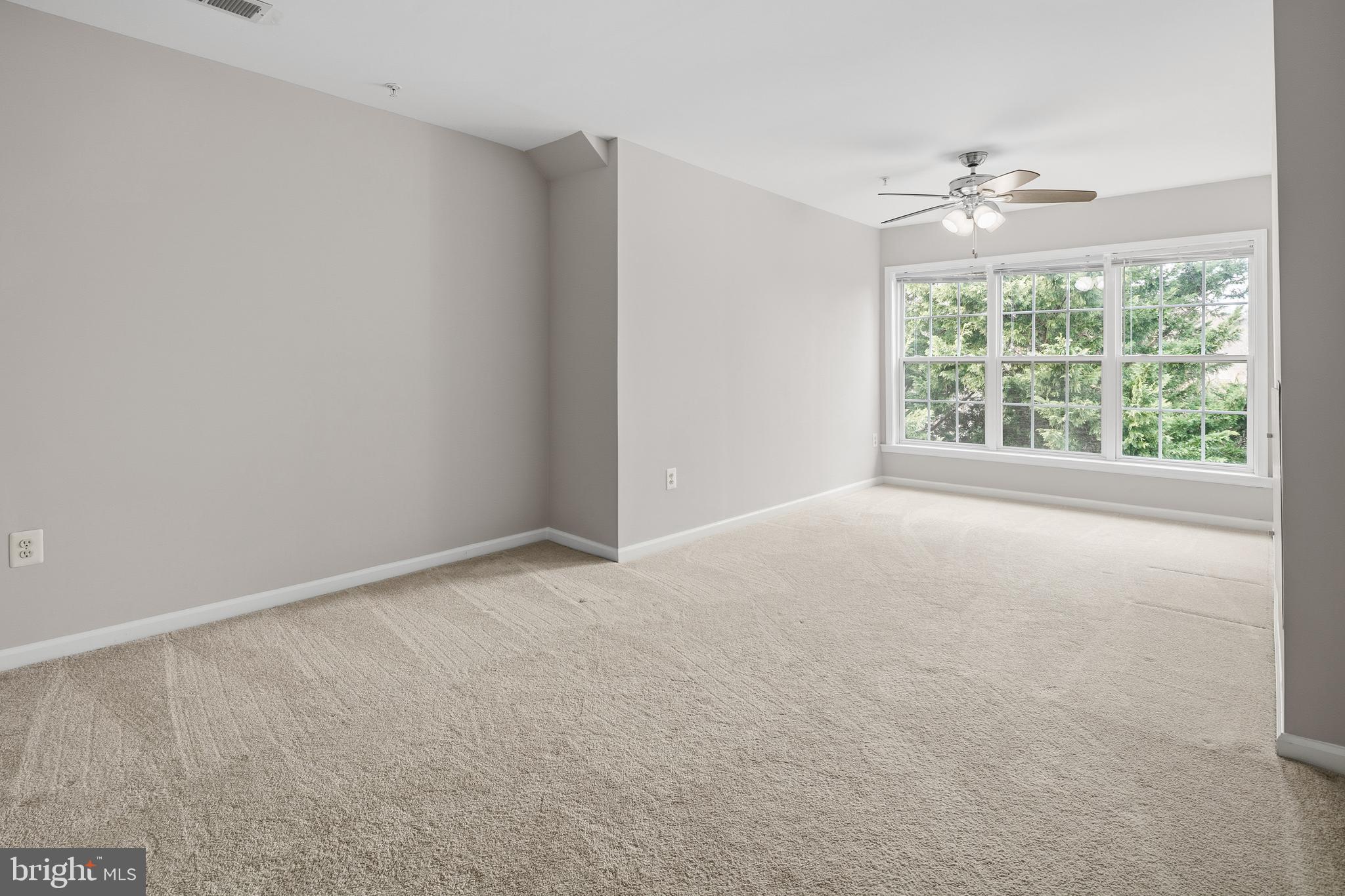 ASPEN HILL - Residential