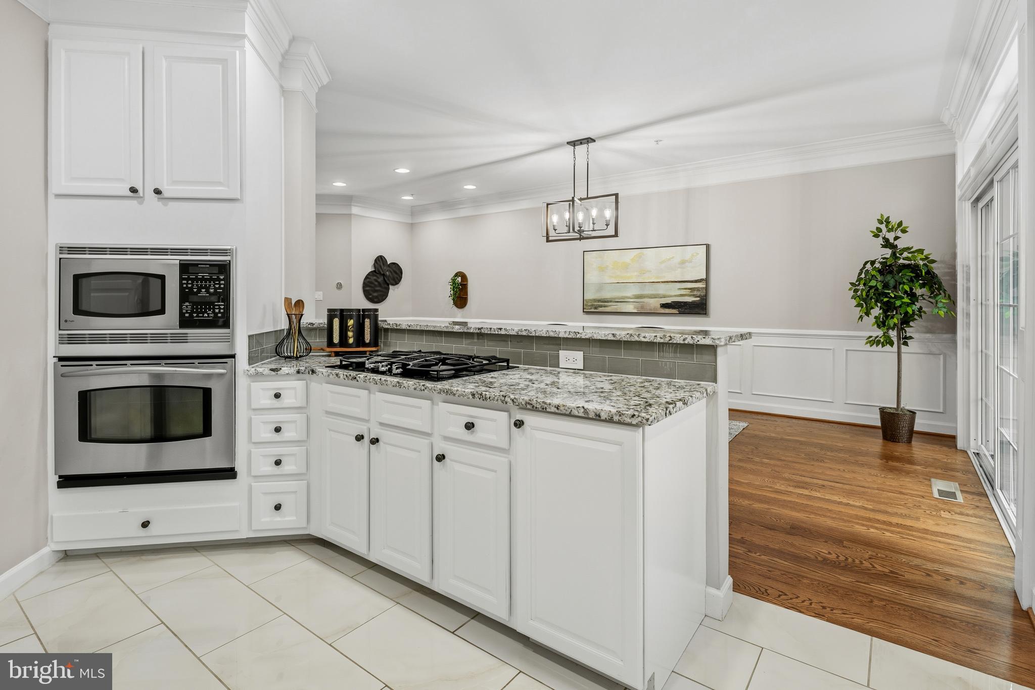 ASPEN HILL - Residential