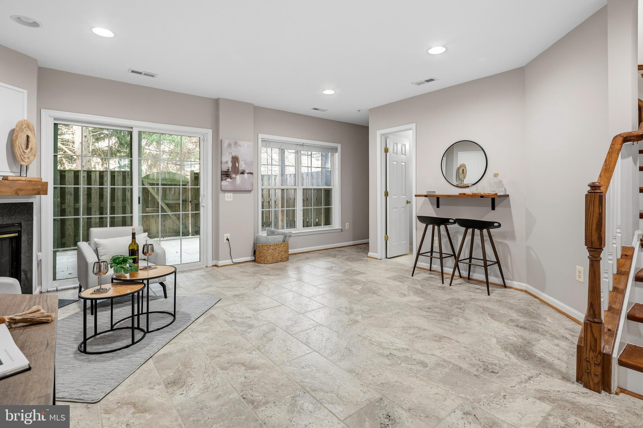 ASPEN HILL - Residential