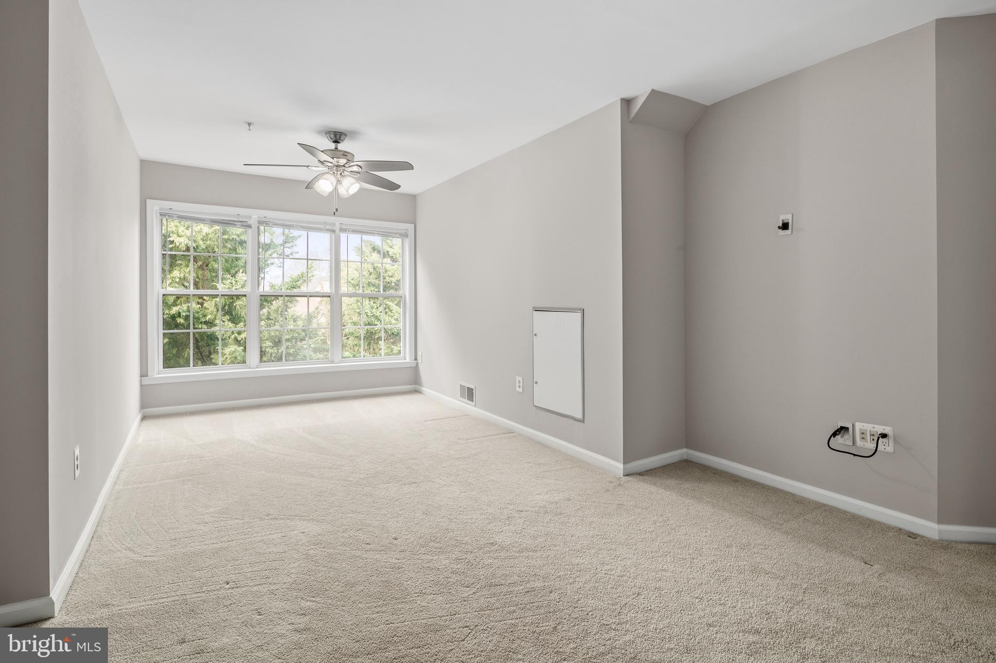 ASPEN HILL - Residential