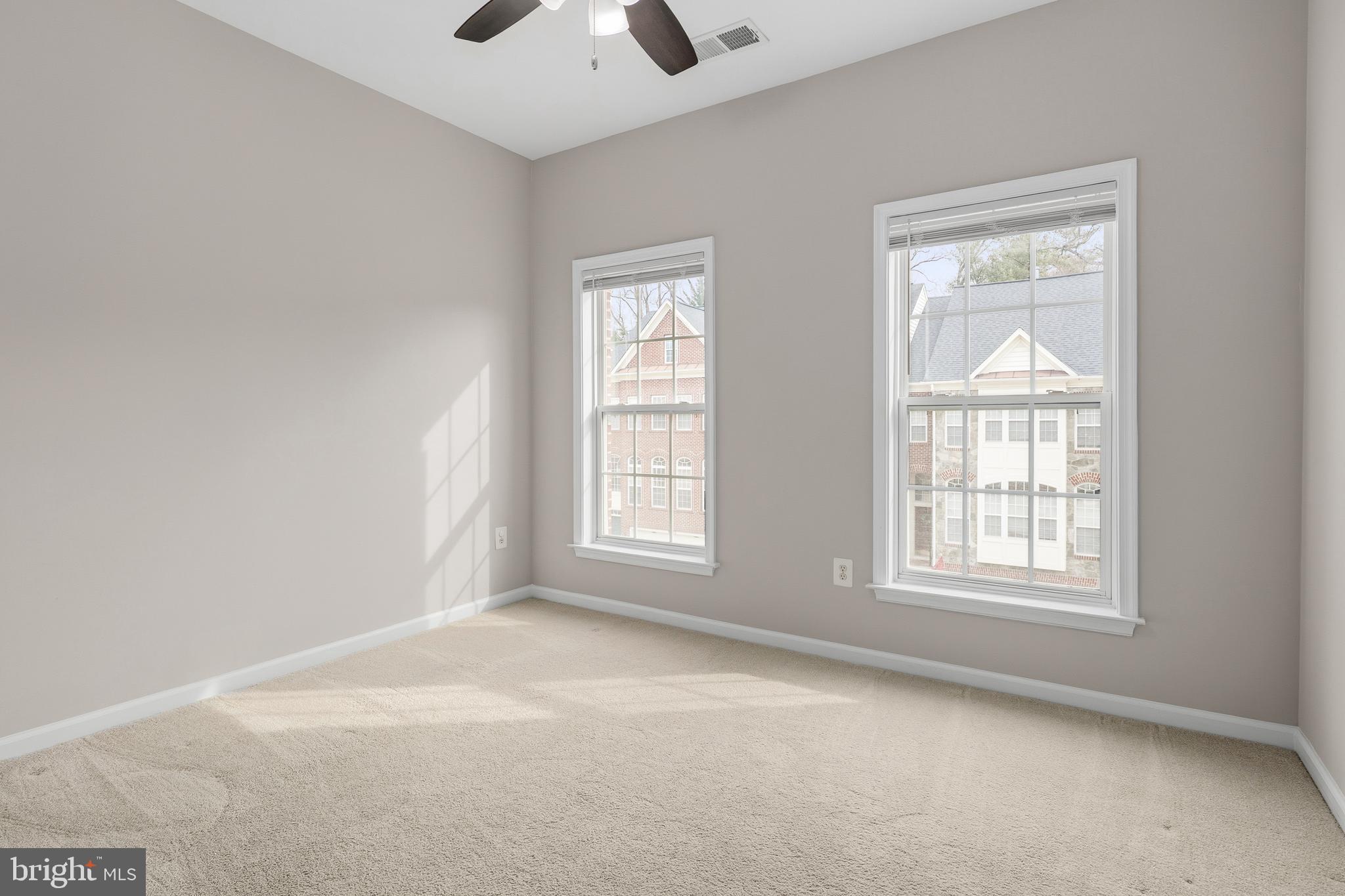 ASPEN HILL - Residential