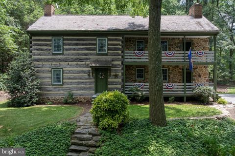 465 S BLACKSMITH AVENUE WINDSOR PA 17366