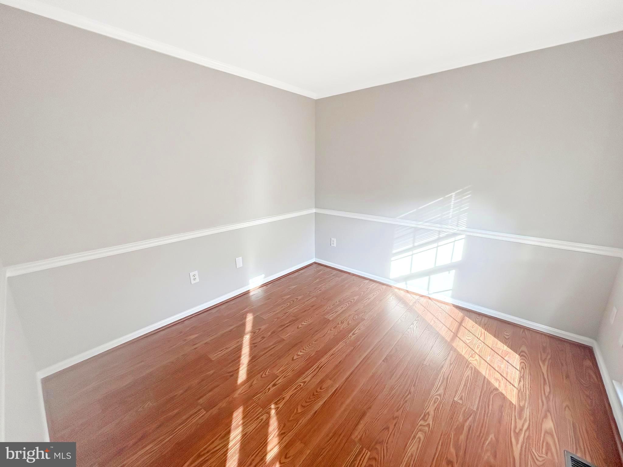 ROSEWOOD MANOR - Residential Lease