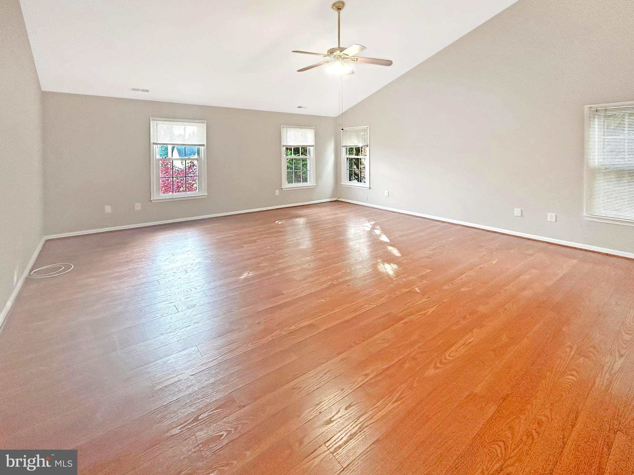 ROSEWOOD MANOR - Residential Lease