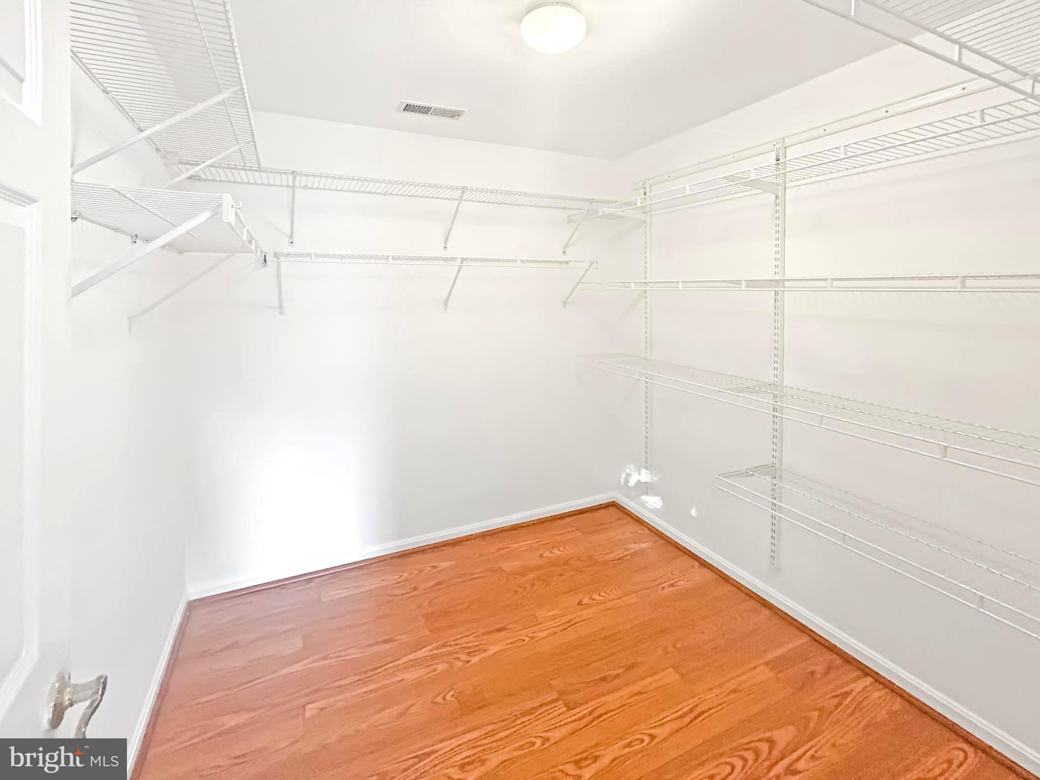 ROSEWOOD MANOR - Residential Lease