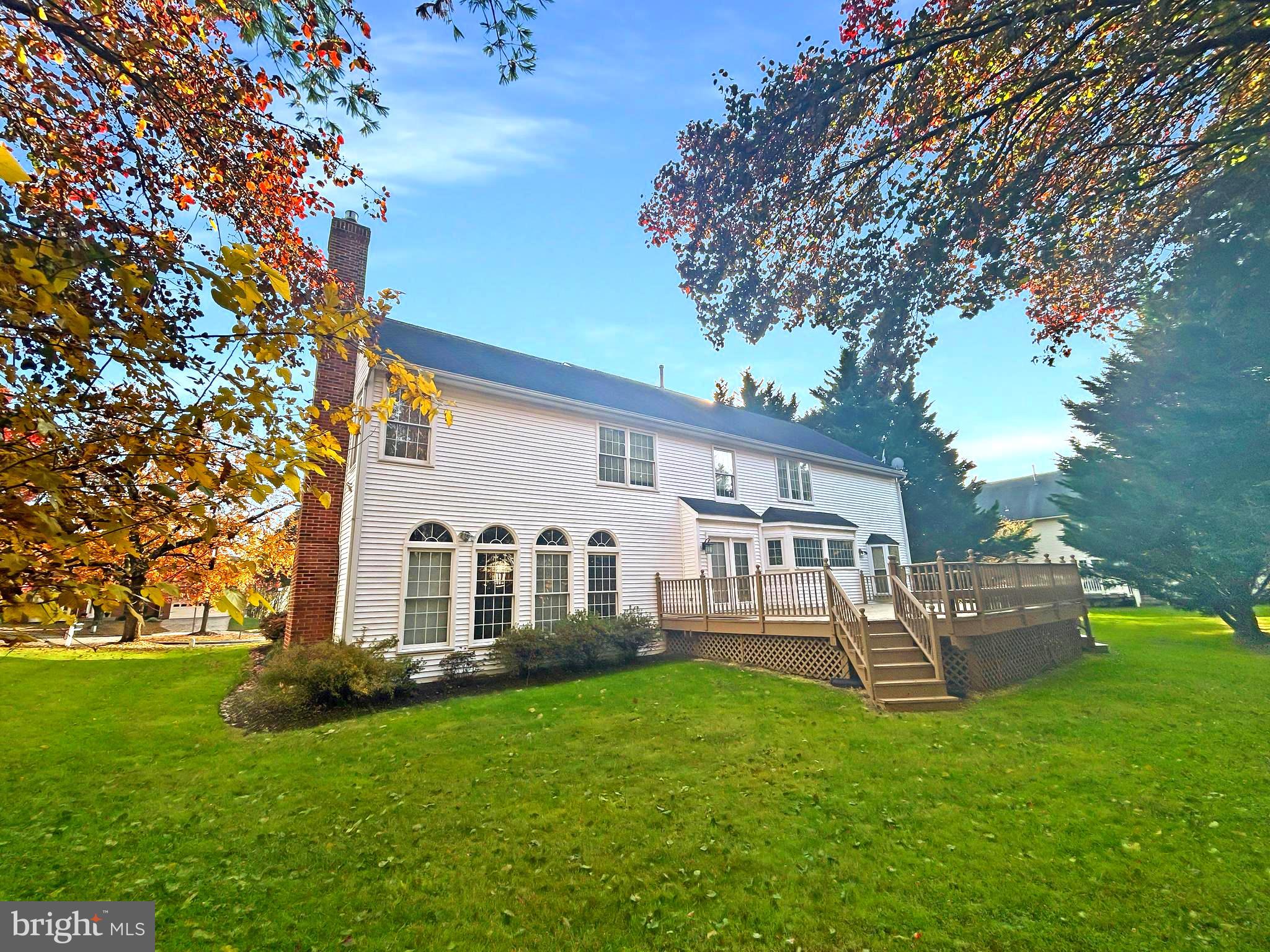 ROSEWOOD MANOR - Residential Lease