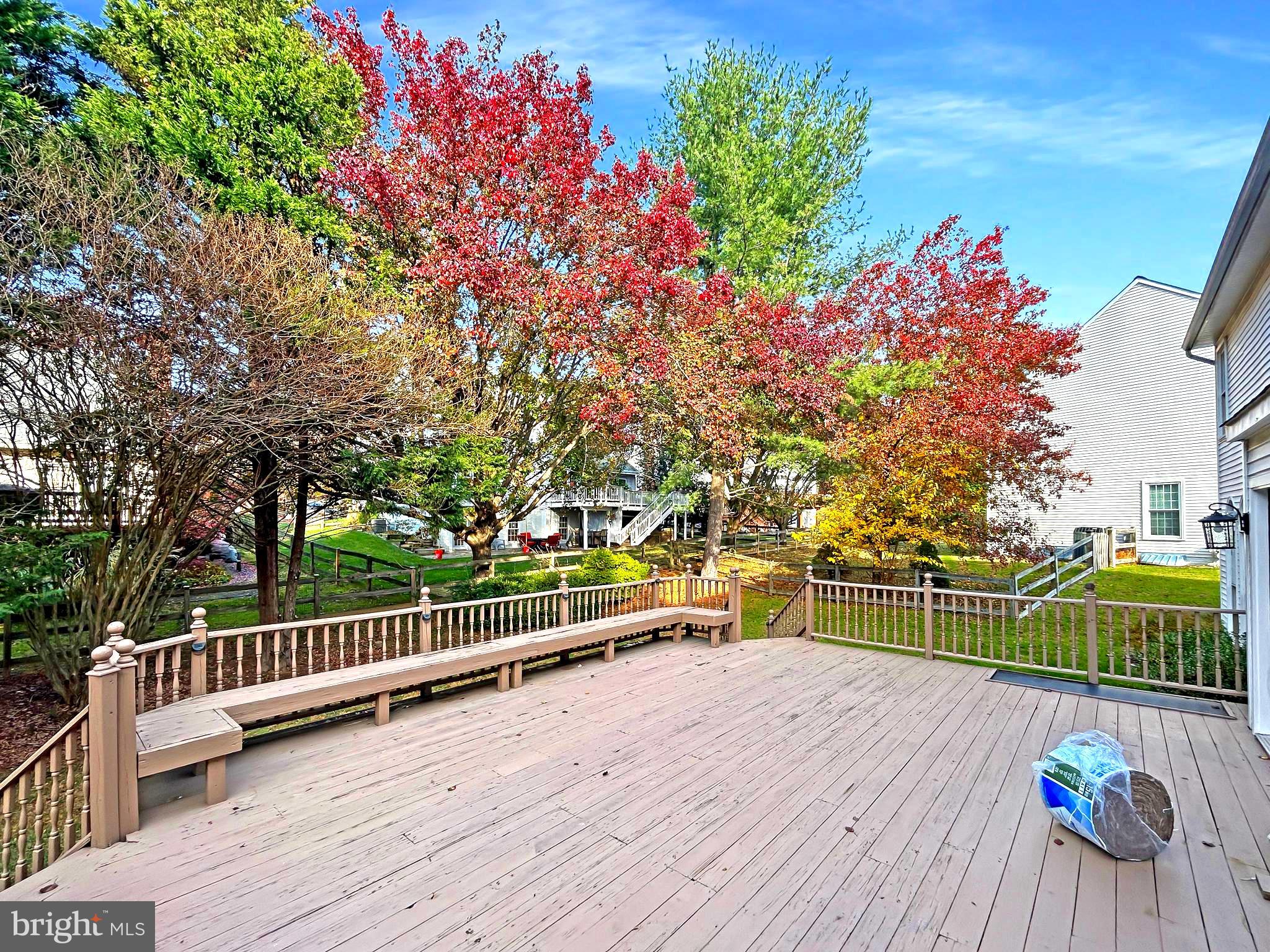 ROSEWOOD MANOR - Residential Lease