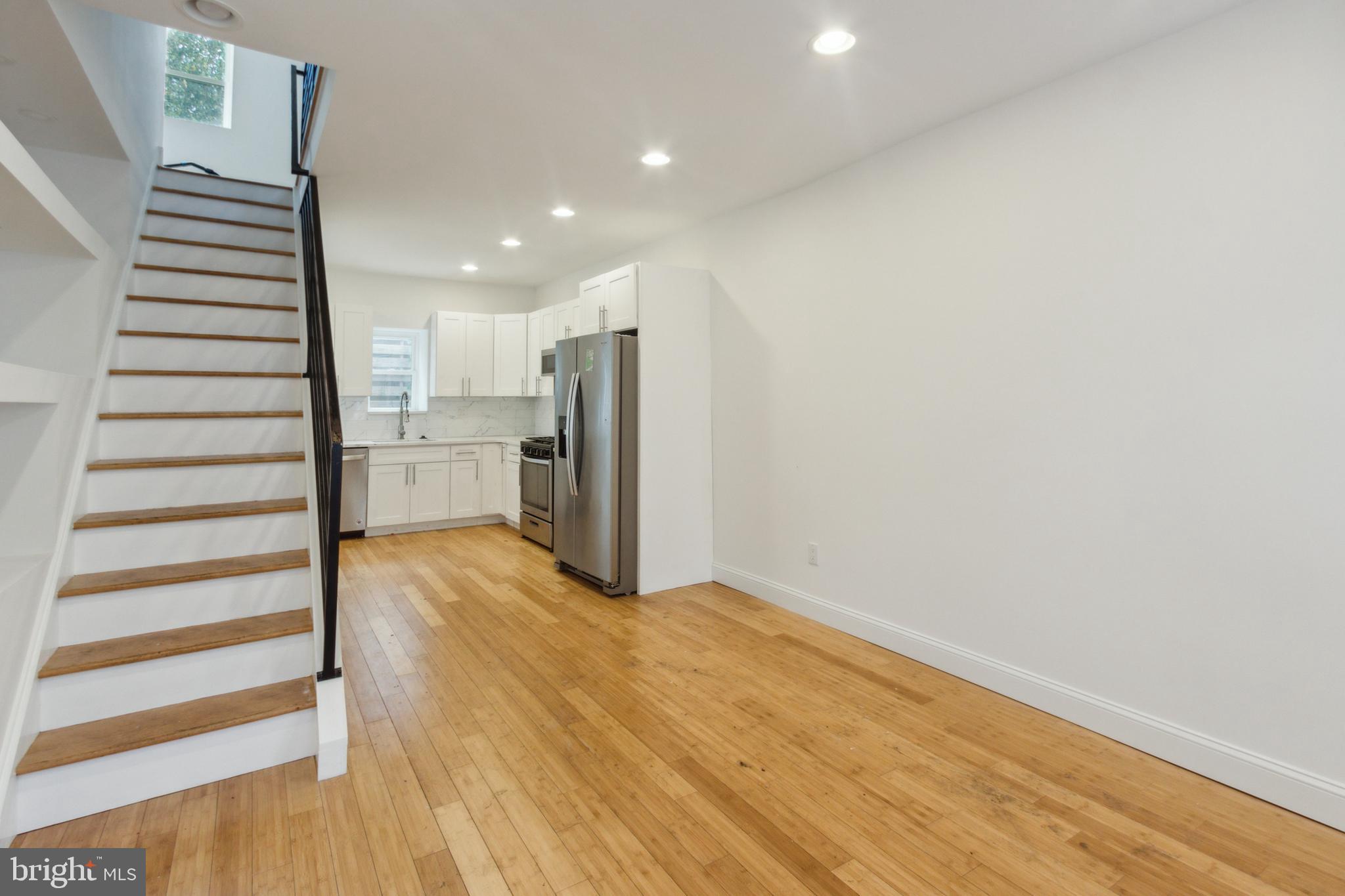 PHILADELPHIA (NORTH) - Residential Lease