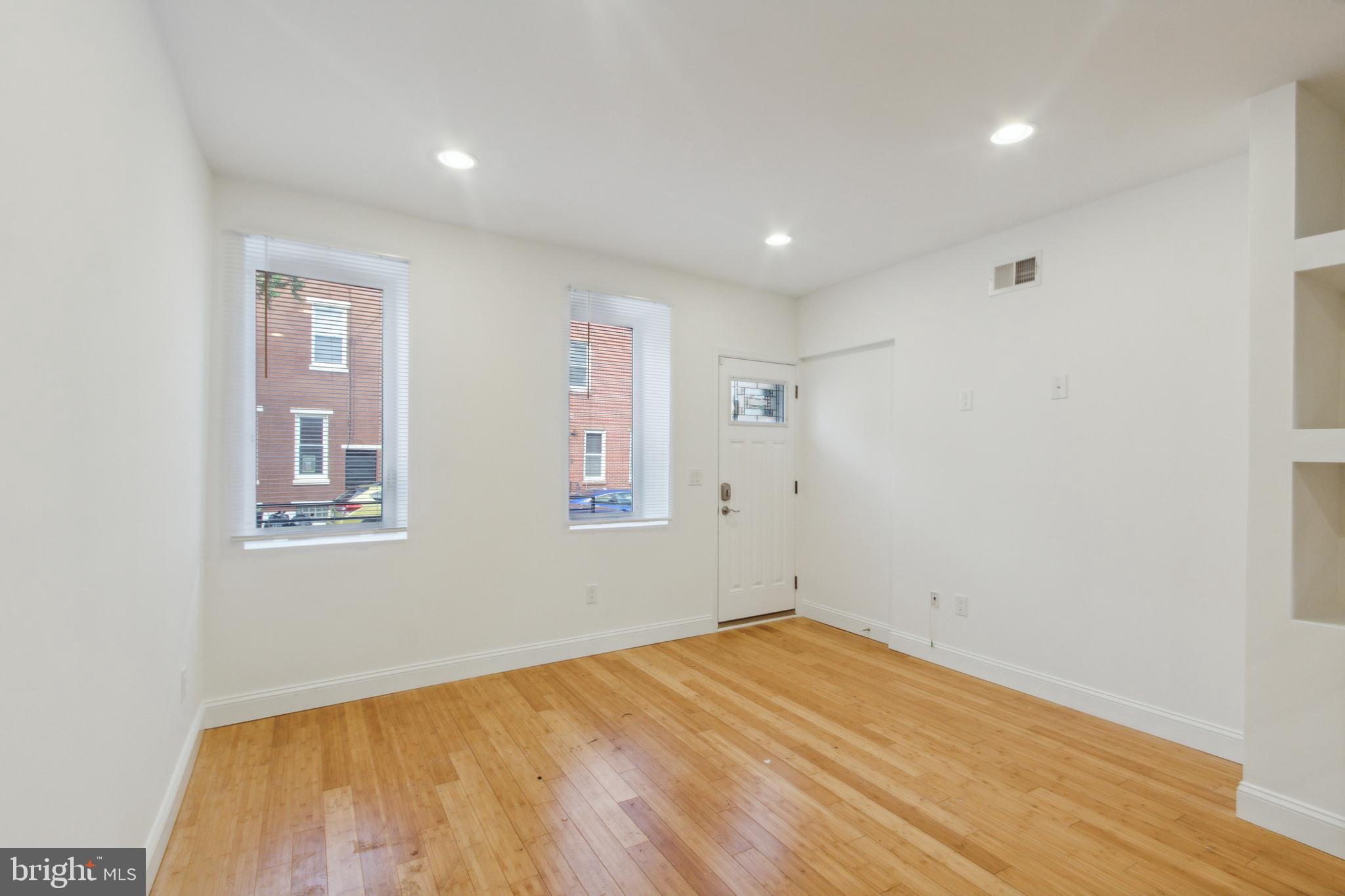 PHILADELPHIA (NORTH) - Residential Lease