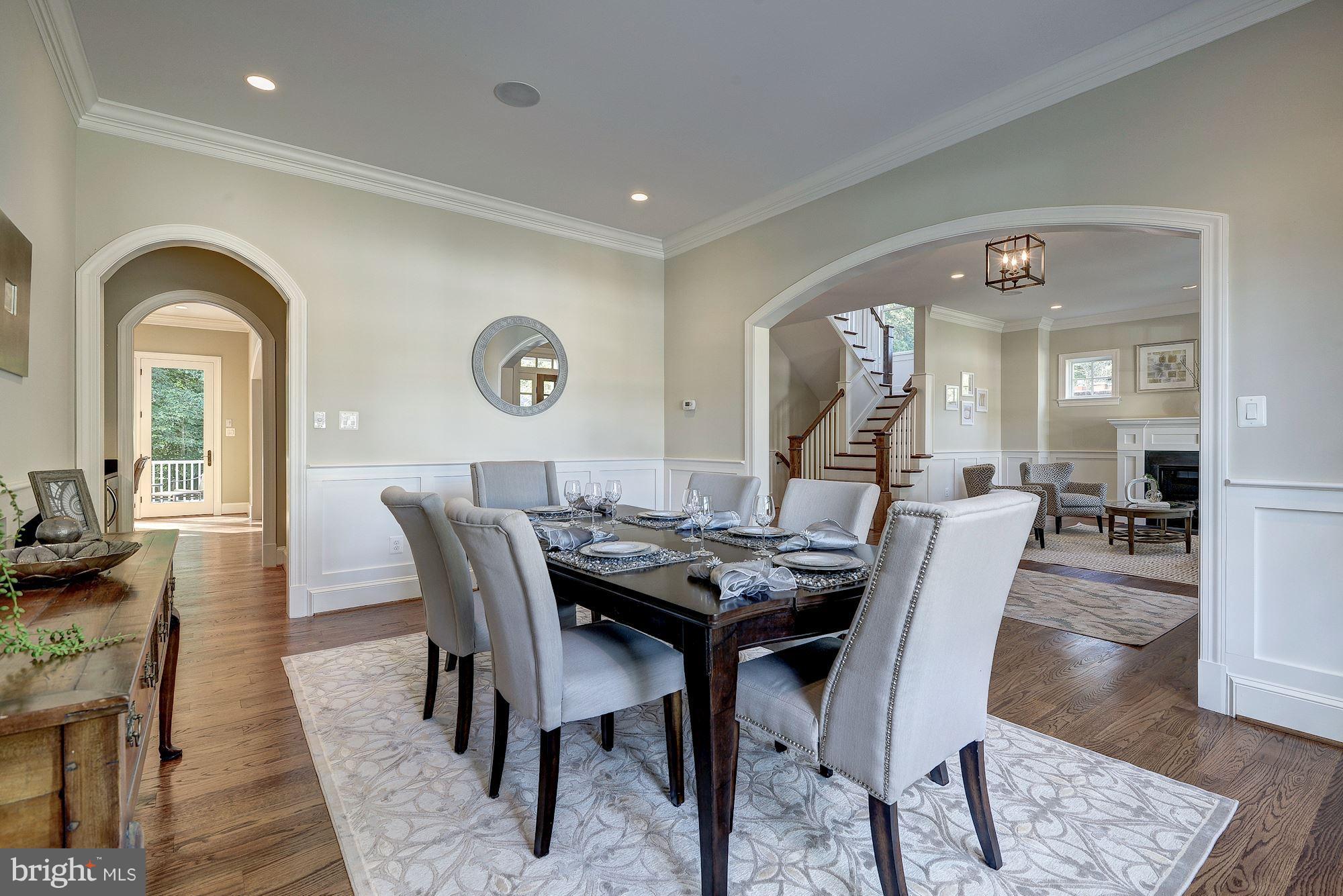 ARLINGWOOD - Residential