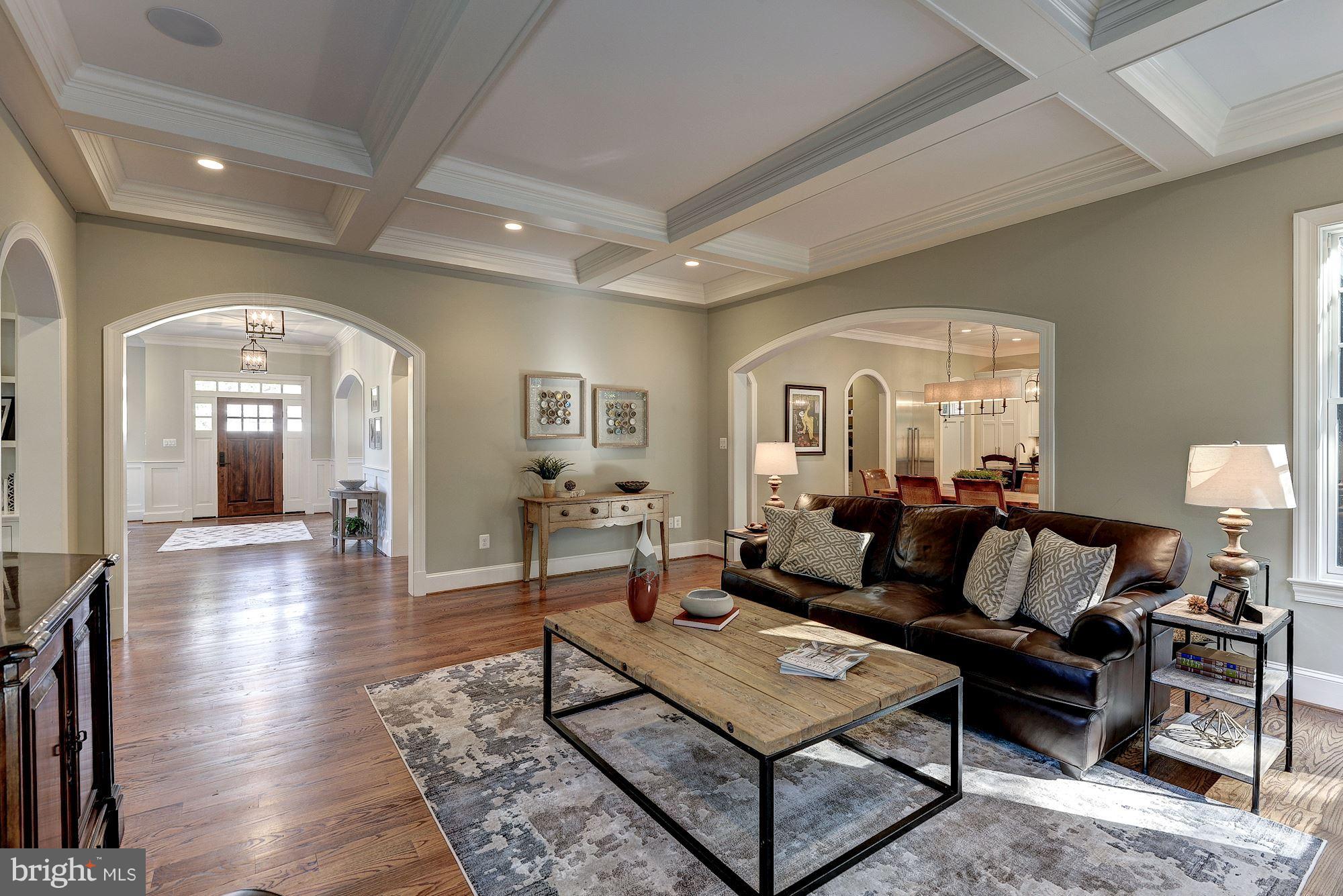 ARLINGWOOD - Residential