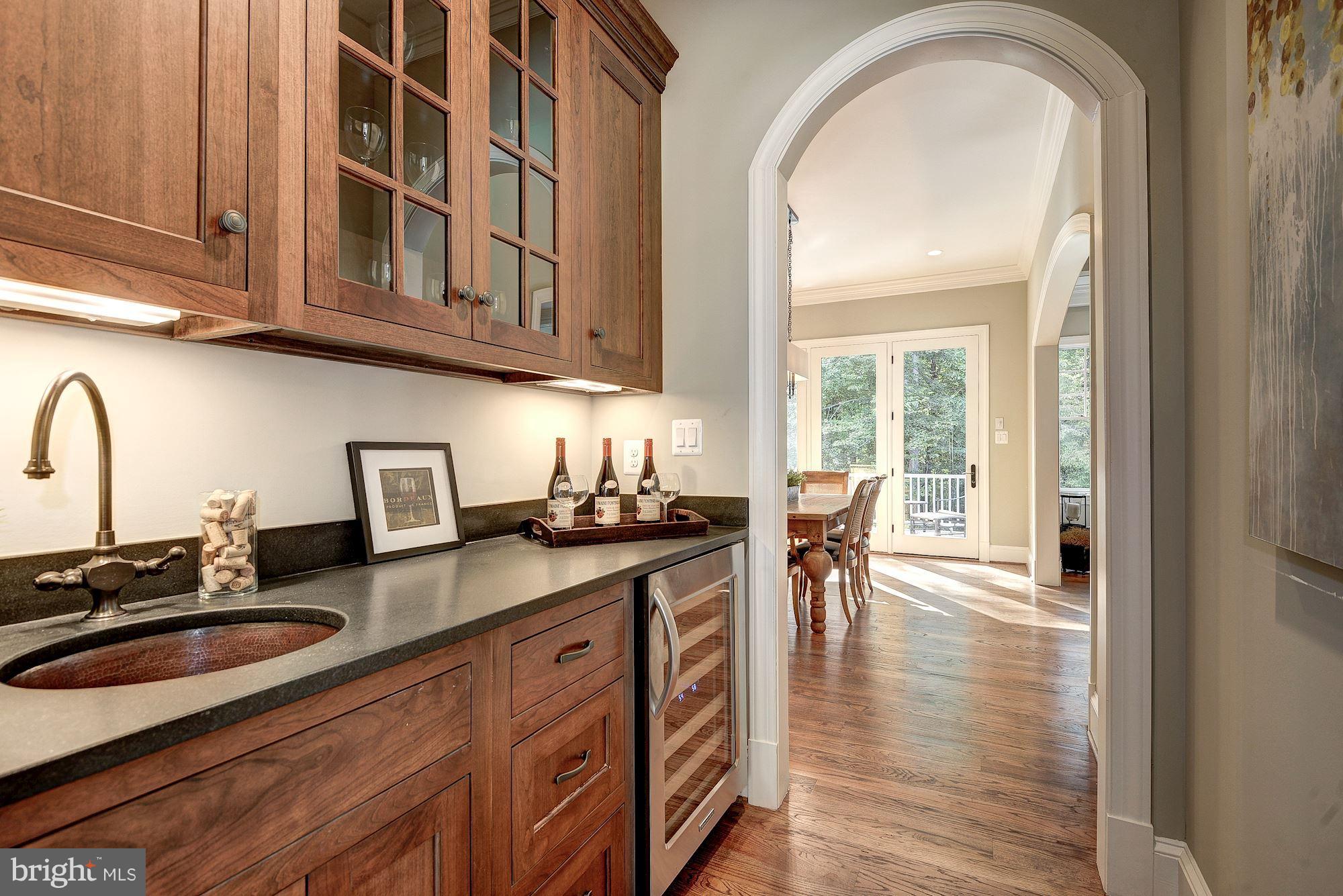 ARLINGWOOD - Residential