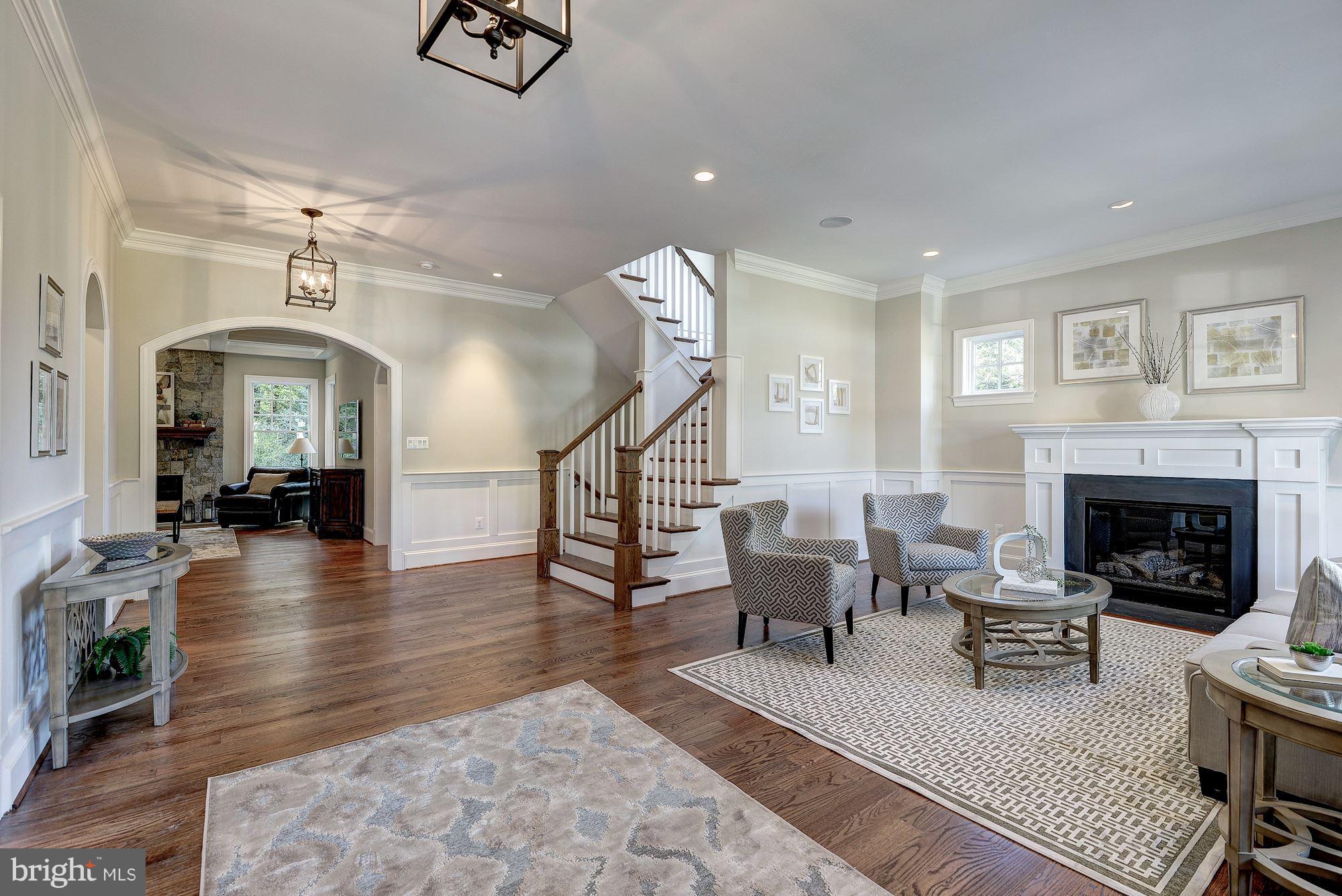 ARLINGWOOD - Residential