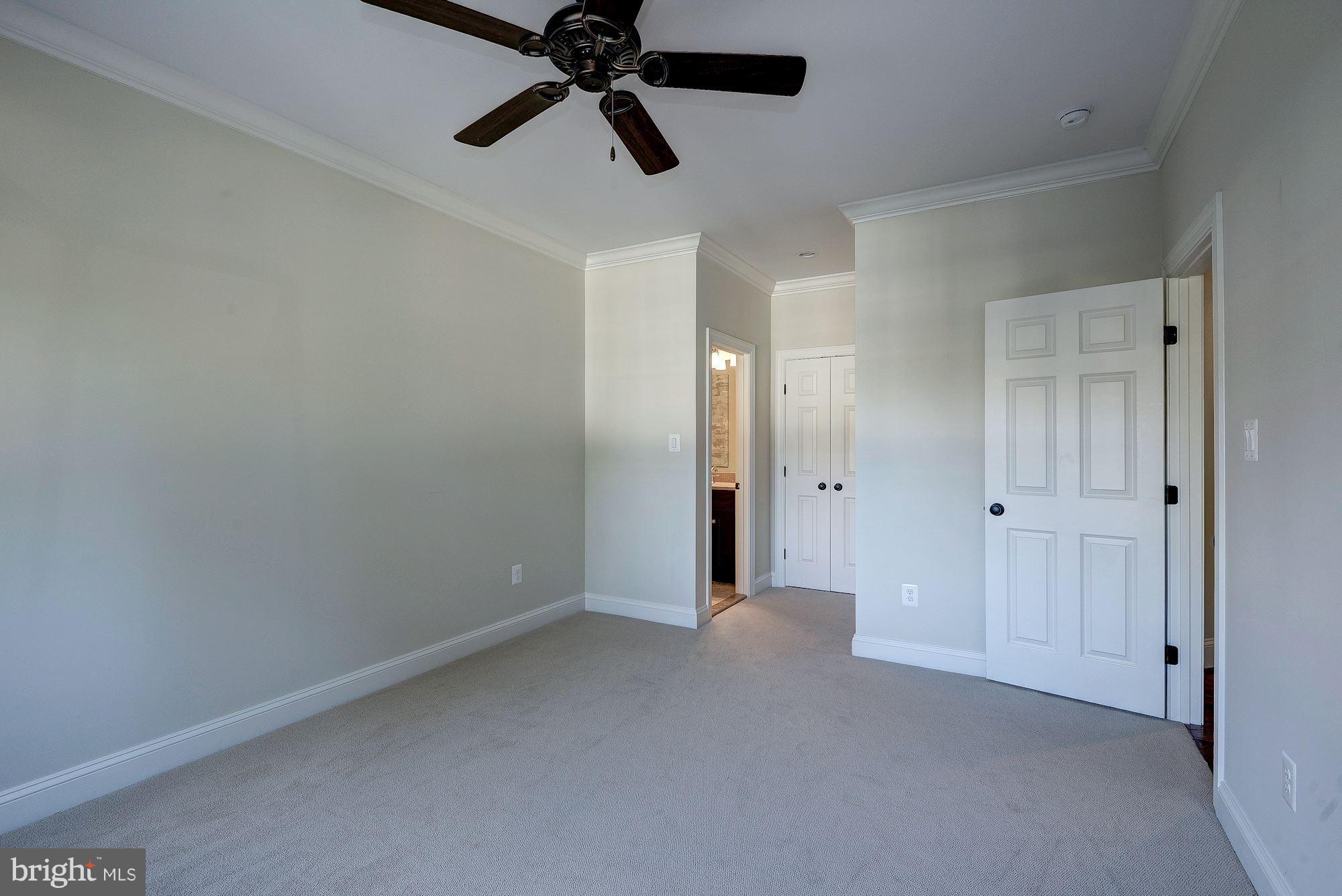 ARLINGWOOD - Residential