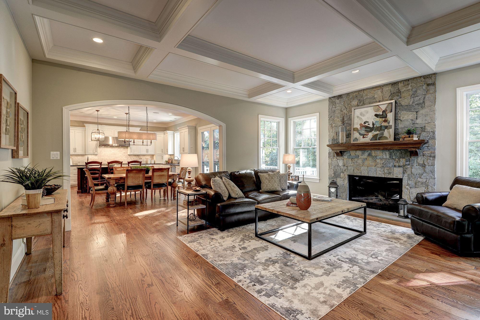 ARLINGWOOD - Residential