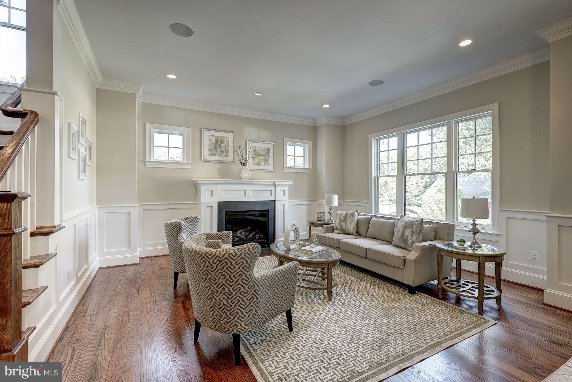 ARLINGWOOD - Residential